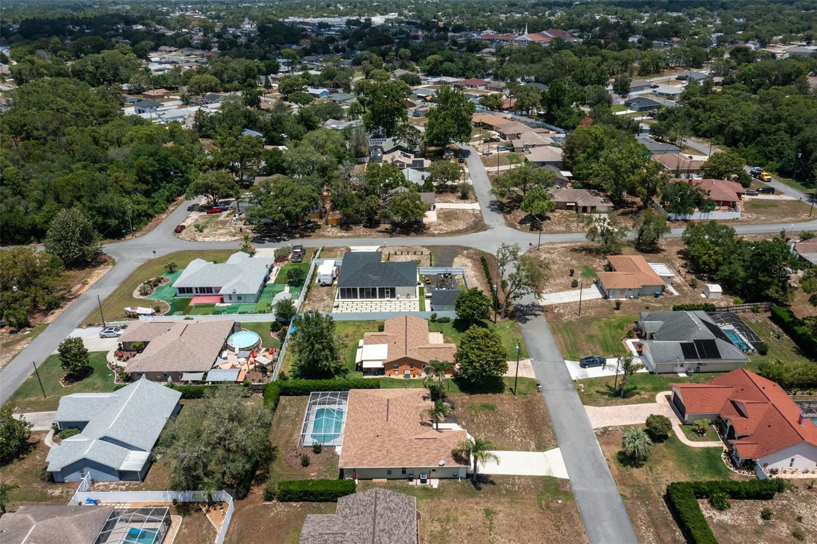SPRING HILL - Residential