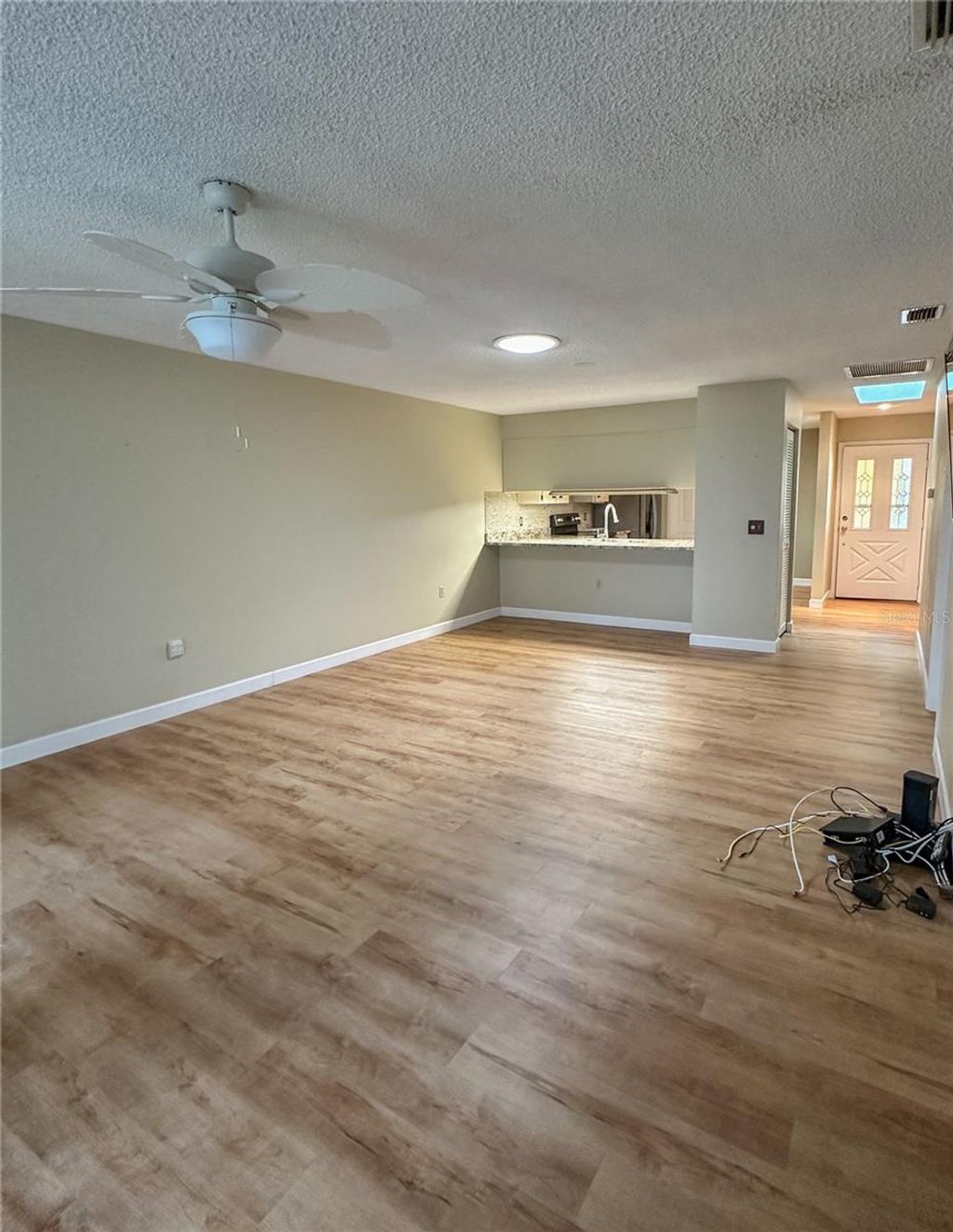 Photo of 6810 E Royal Cres Street, Inverness, FL 34452 (MLS # O6350212)