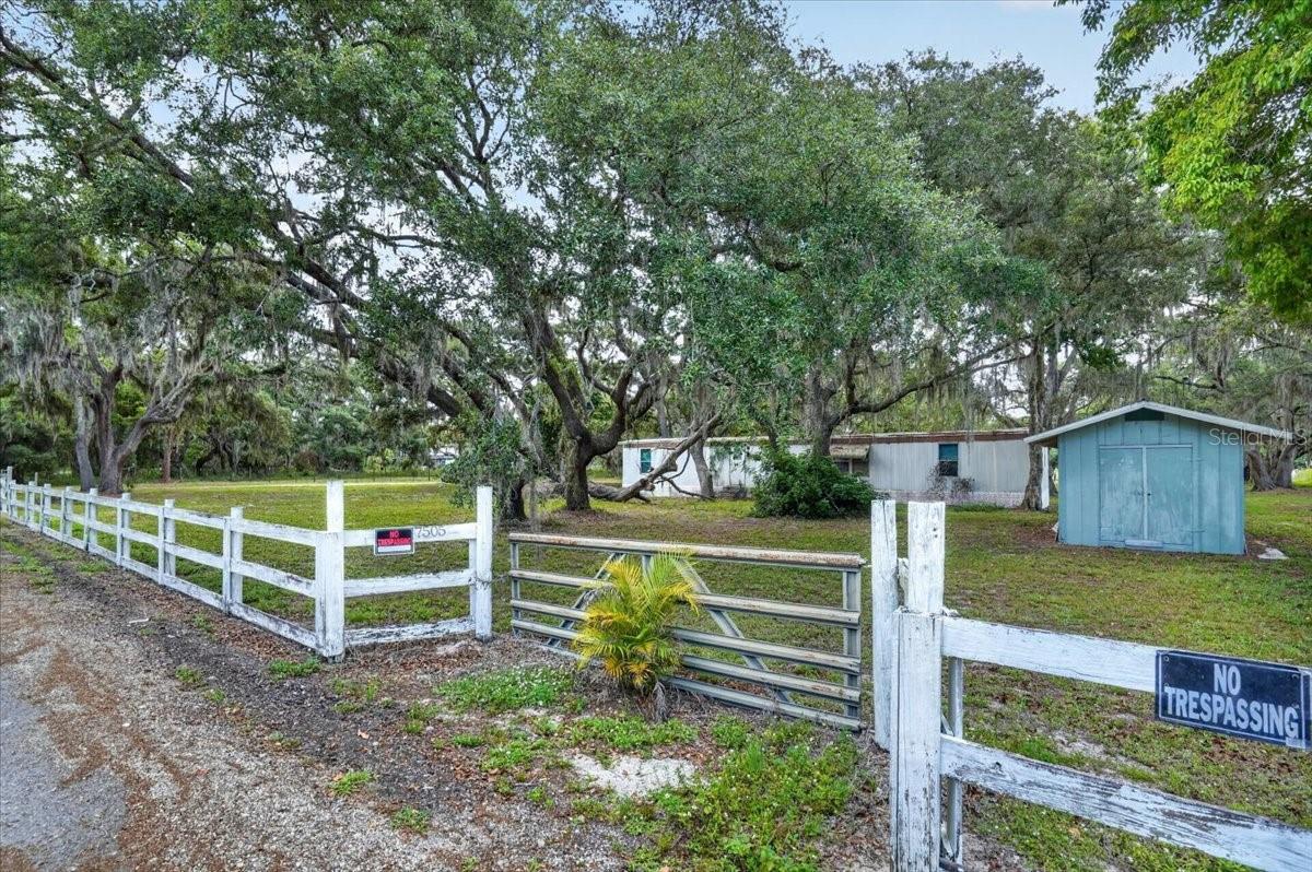 7505 274TH STREET E - Photo 3