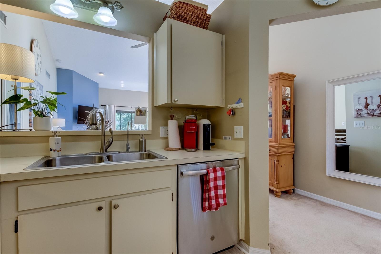 YORKTOWN AT BEACON PLACE - Residential