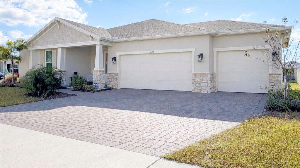 Photo of 727 Annabell Ridge Road, Minneola, FL 34715 (MLS # O6369154)