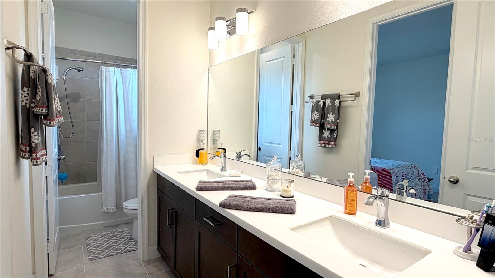 PARK VIEW/THE HILLS PH 2 A - Residential