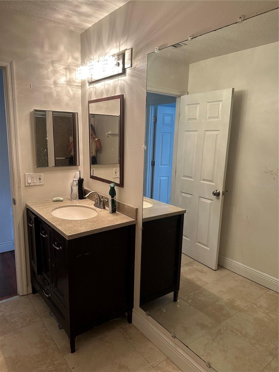 STONEYBROOK EAST - Residential