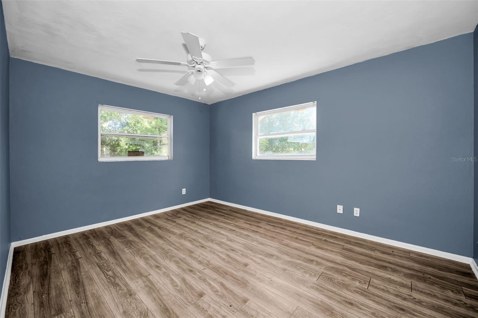 VIRGINIA GROVES ESTATES 1ST ADD - Residential