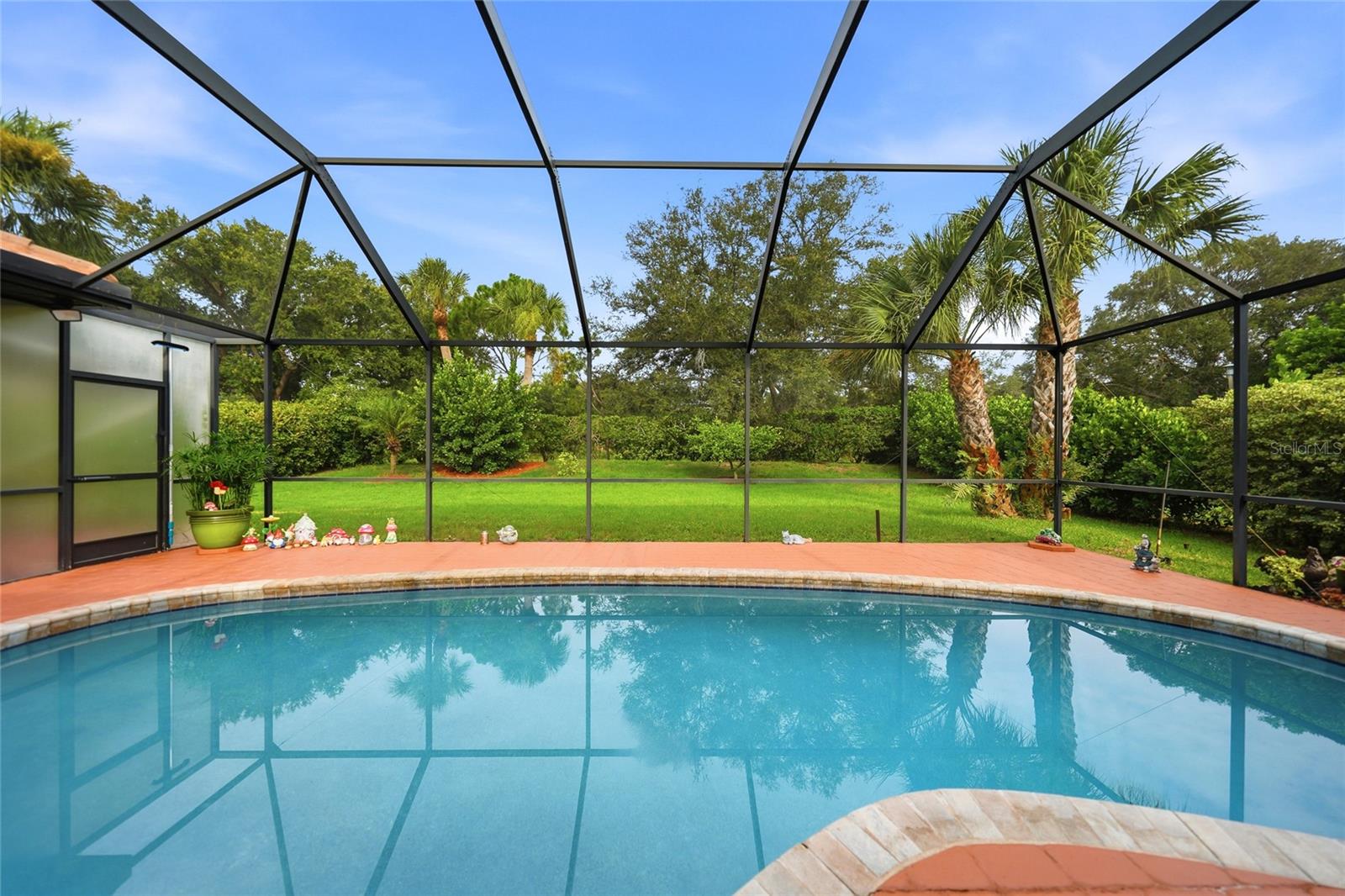Search Properties for Sale 2 549 SILK OAK DRIVE