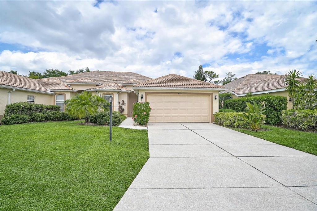 Photo of 4345 Callista Lane, Sarasota, FL 34243 (MLS # A4688590)