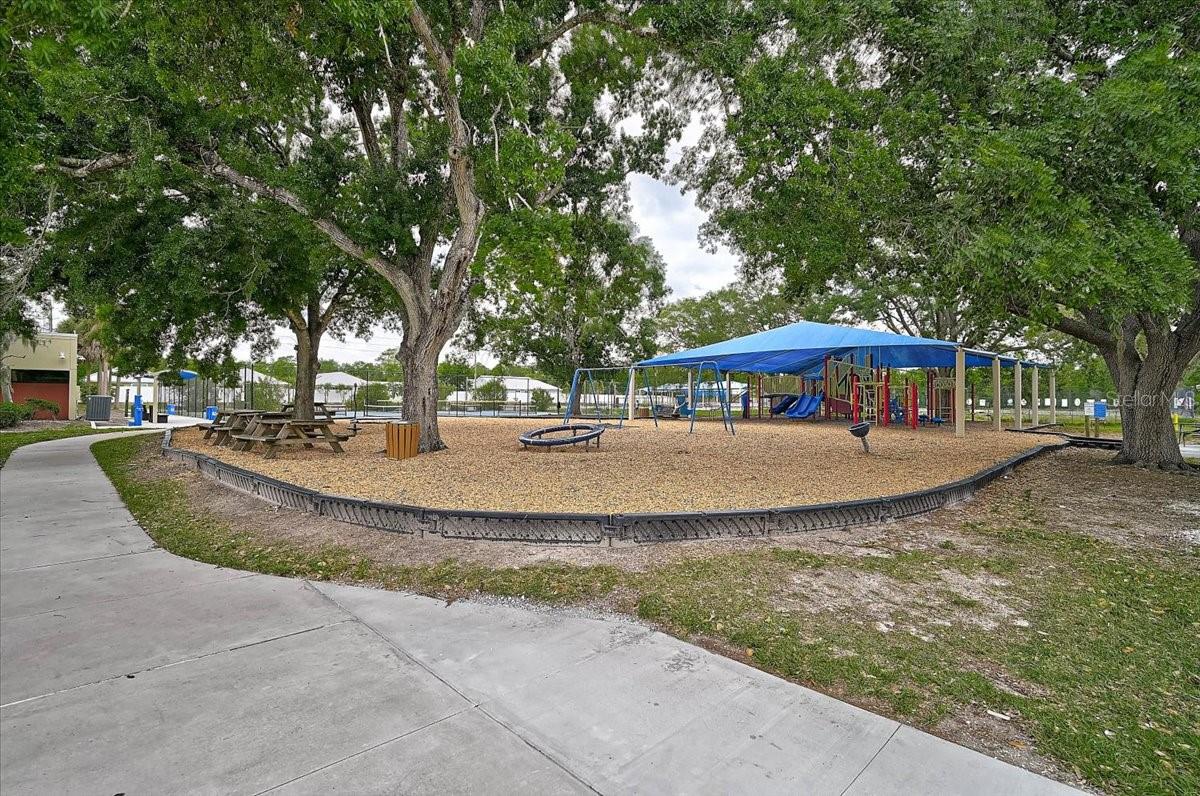 CALLISTA VILLAGE - Residential