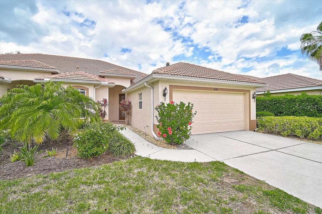 Photo of 4345 Callista Lane, Sarasota, FL 34243 (MLS # A4688590)