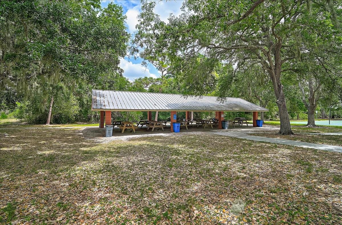 CALLISTA VILLAGE - Residential