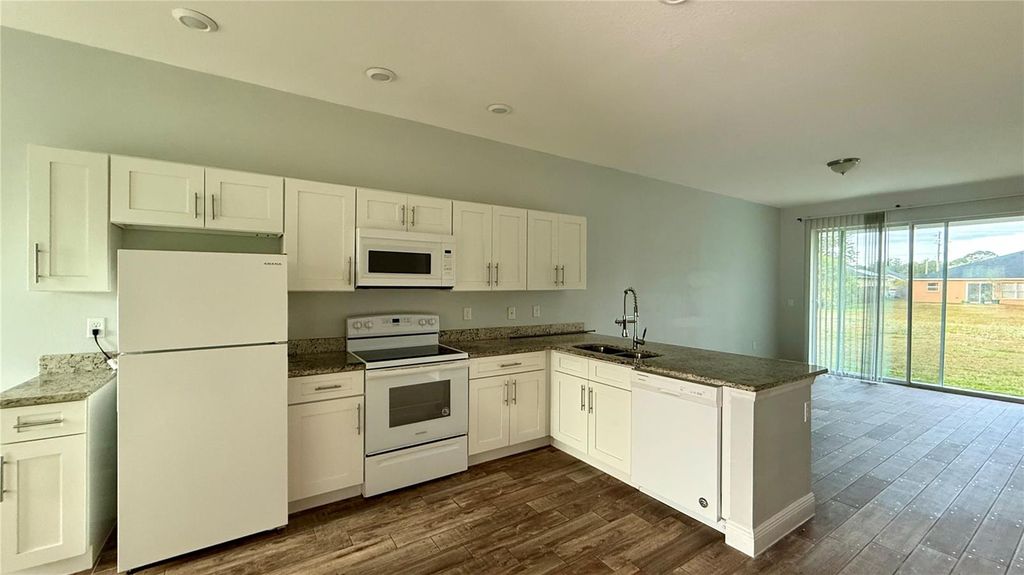 Photo of 710 Leopard Court #A, Kissimmee, FL 34759 (MLS # S5140448)