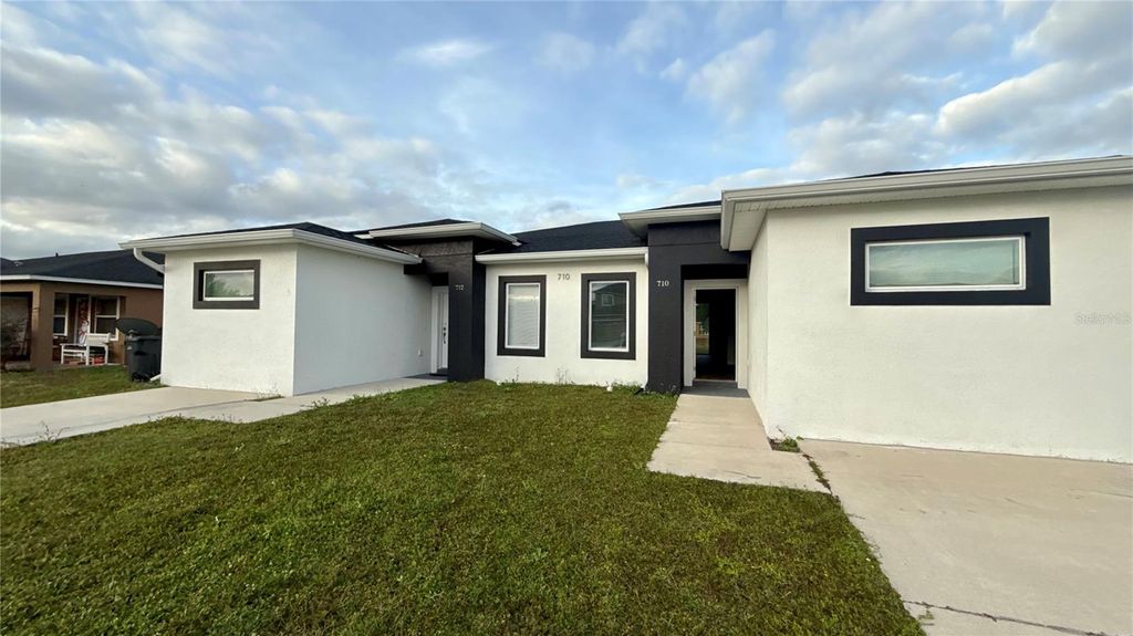 Photo of 710 Leopard Court #A, Kissimmee, FL 34759 (MLS # S5140448)