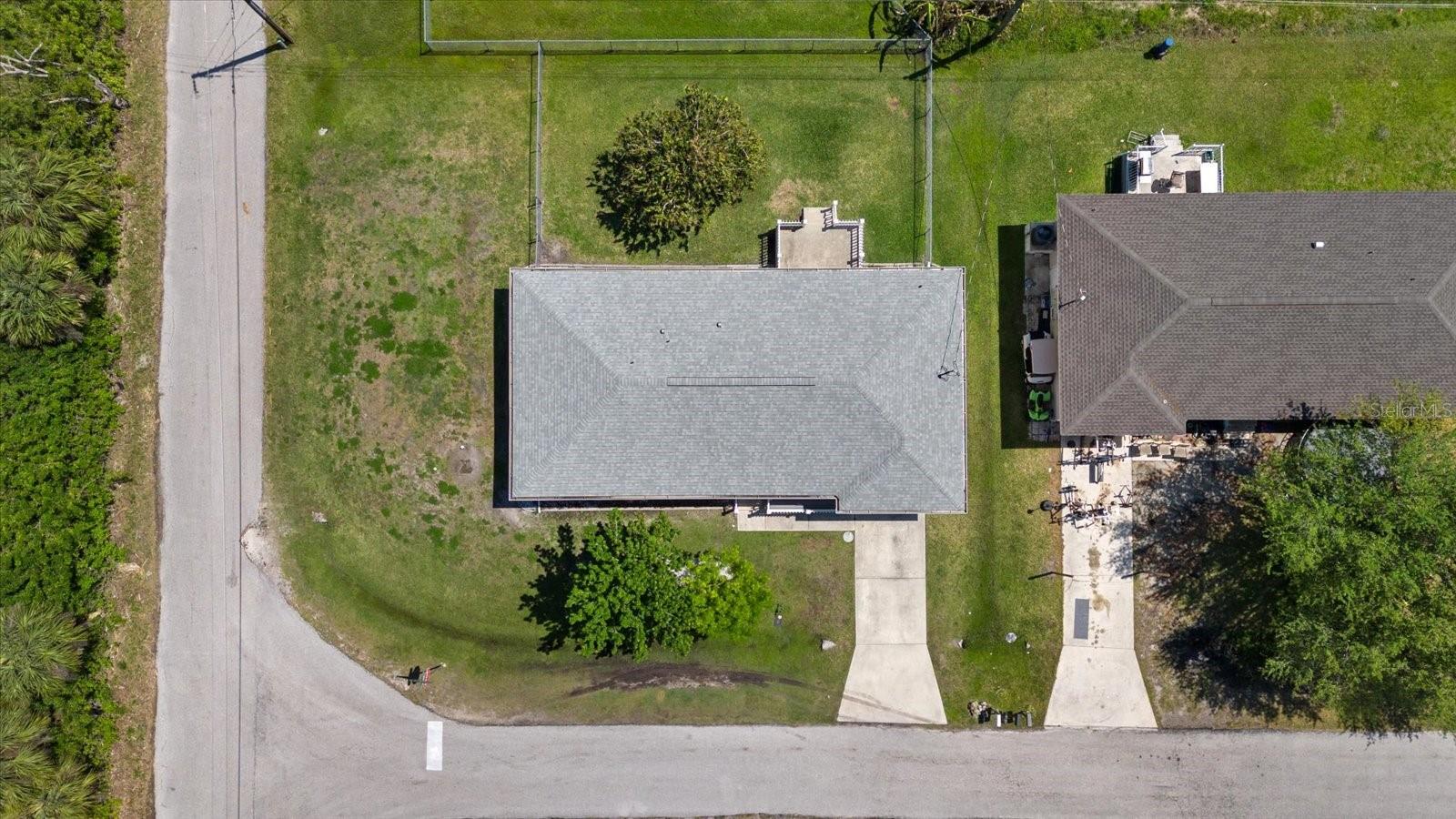 LAKE EMMA - Residential