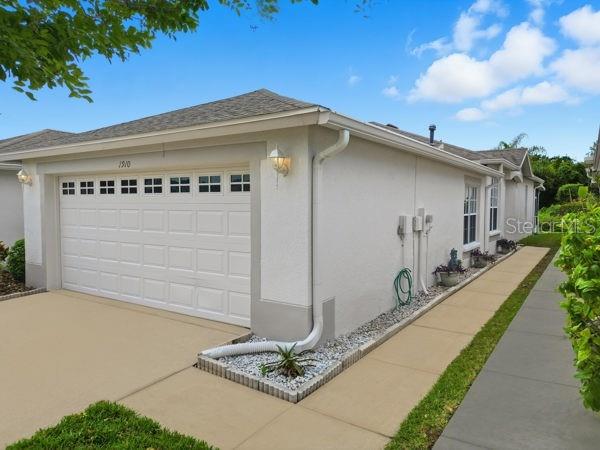 1910 SASSAFRAS DRIVE
