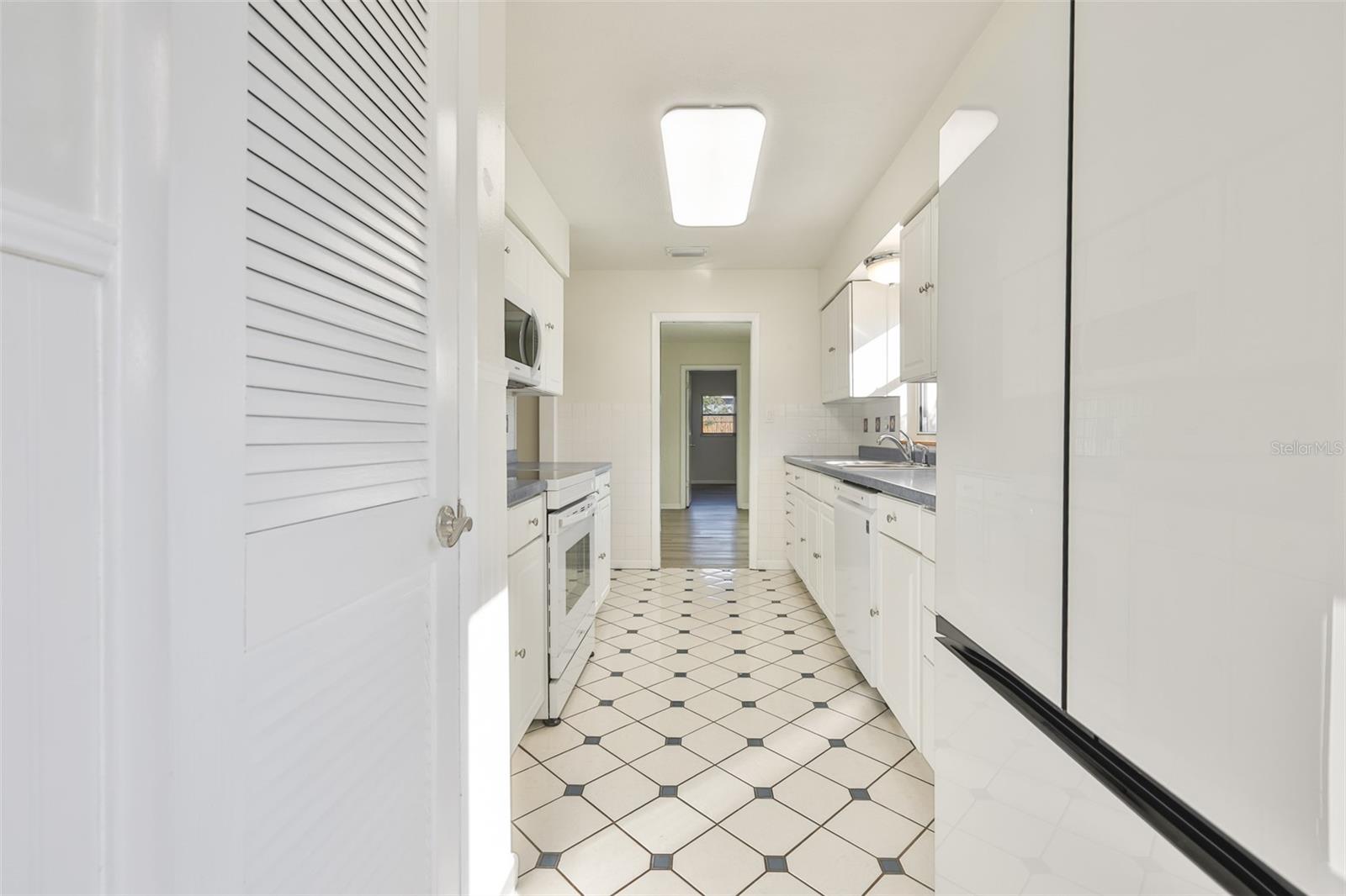 BRANDON FOREST SUB - Residential