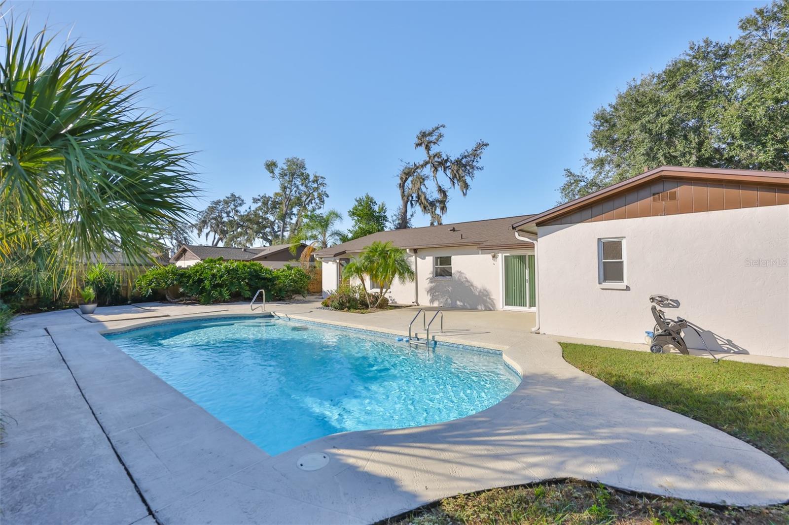 BRANDON FOREST SUB - Residential