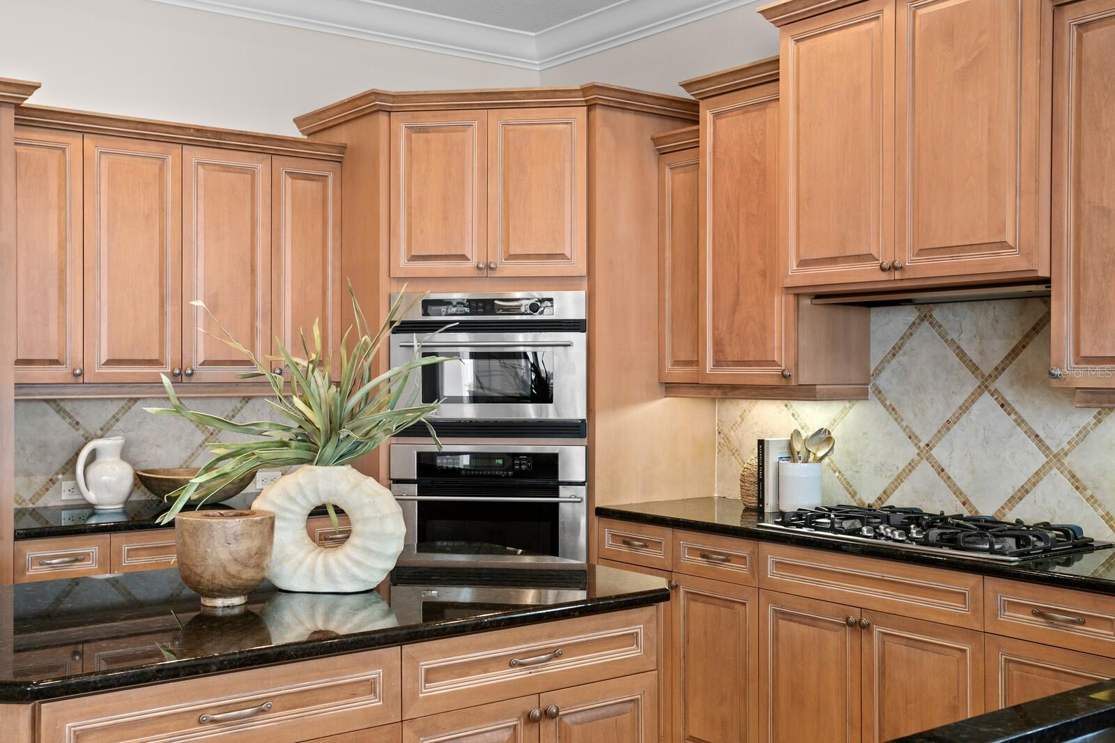 HAWK ISLAND - Residential