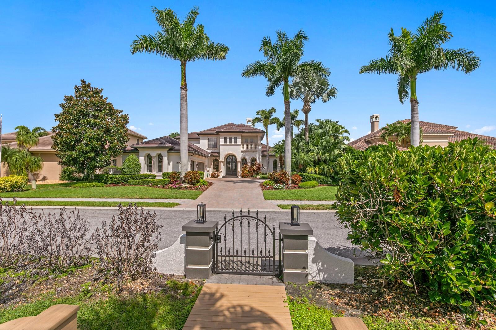 HAWK ISLAND - Residential