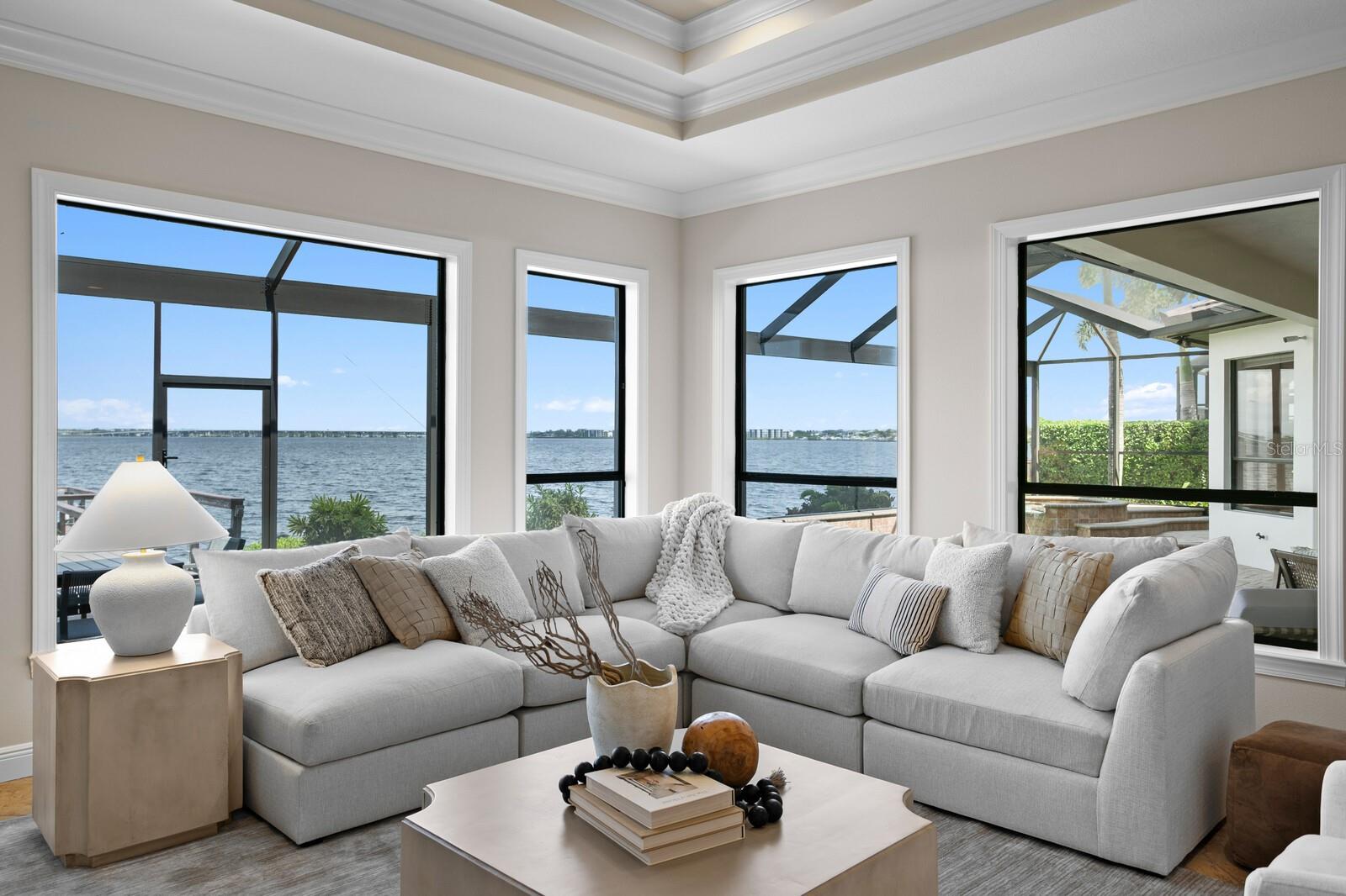 HAWK ISLAND - Residential