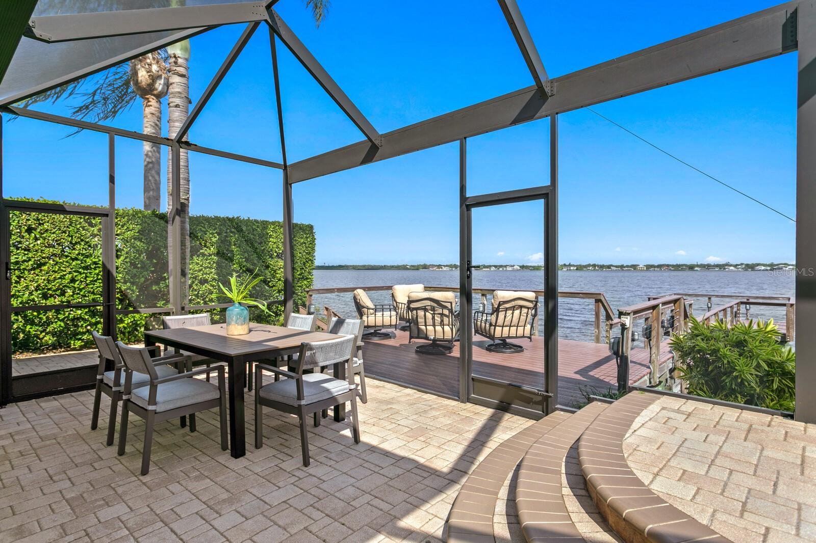 HAWK ISLAND - Residential