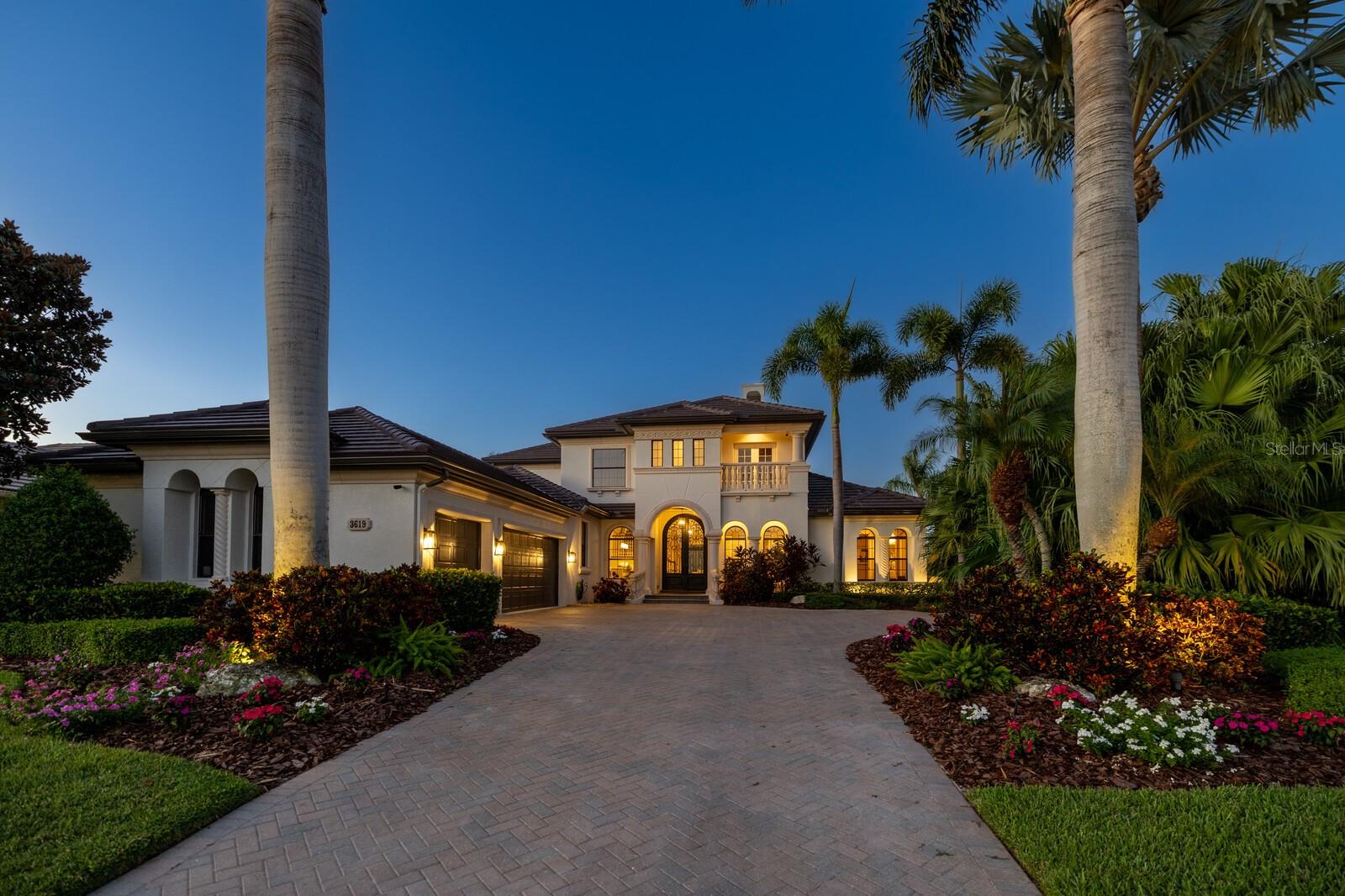 HAWK ISLAND - Residential