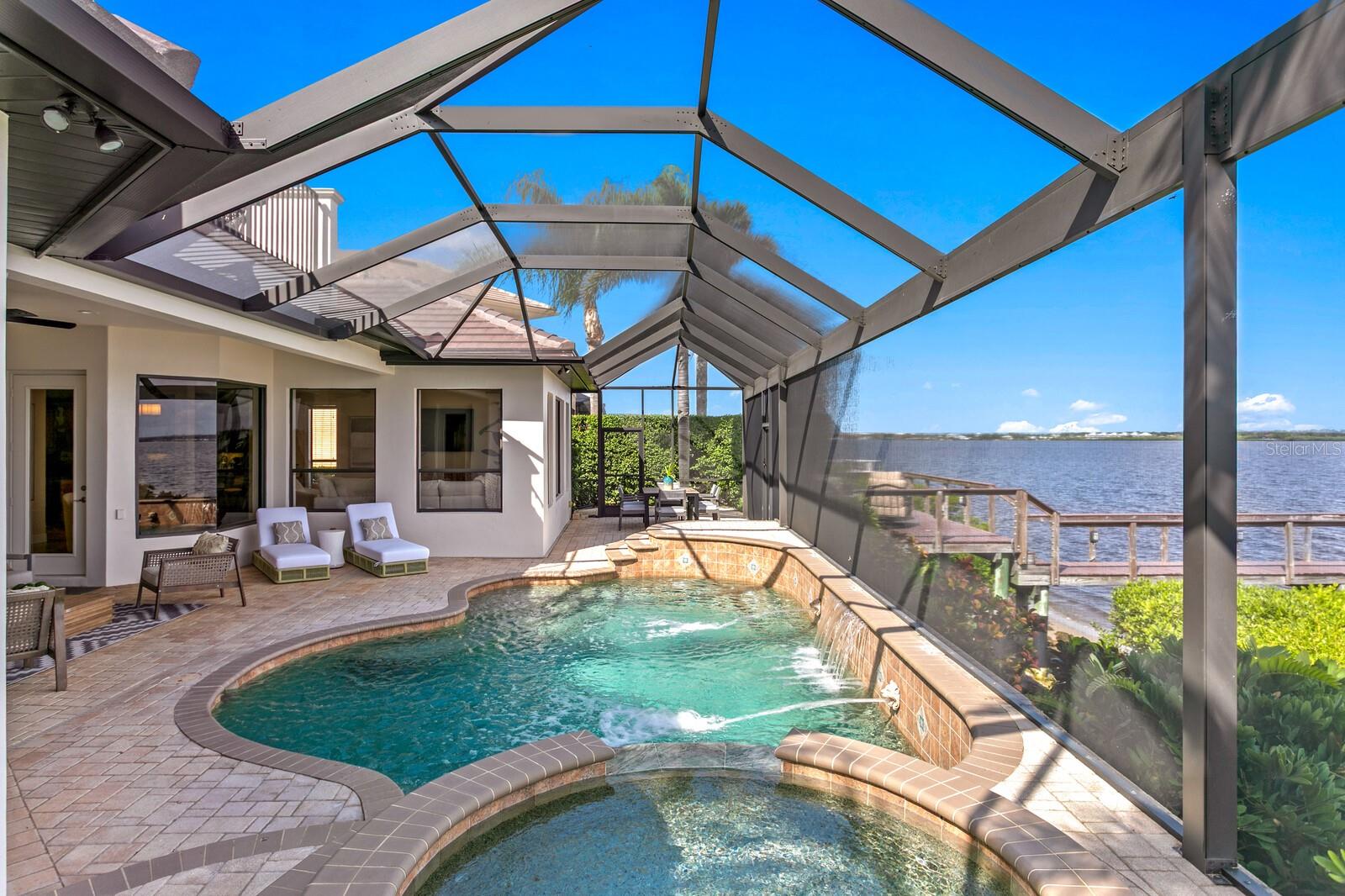 HAWK ISLAND - Residential