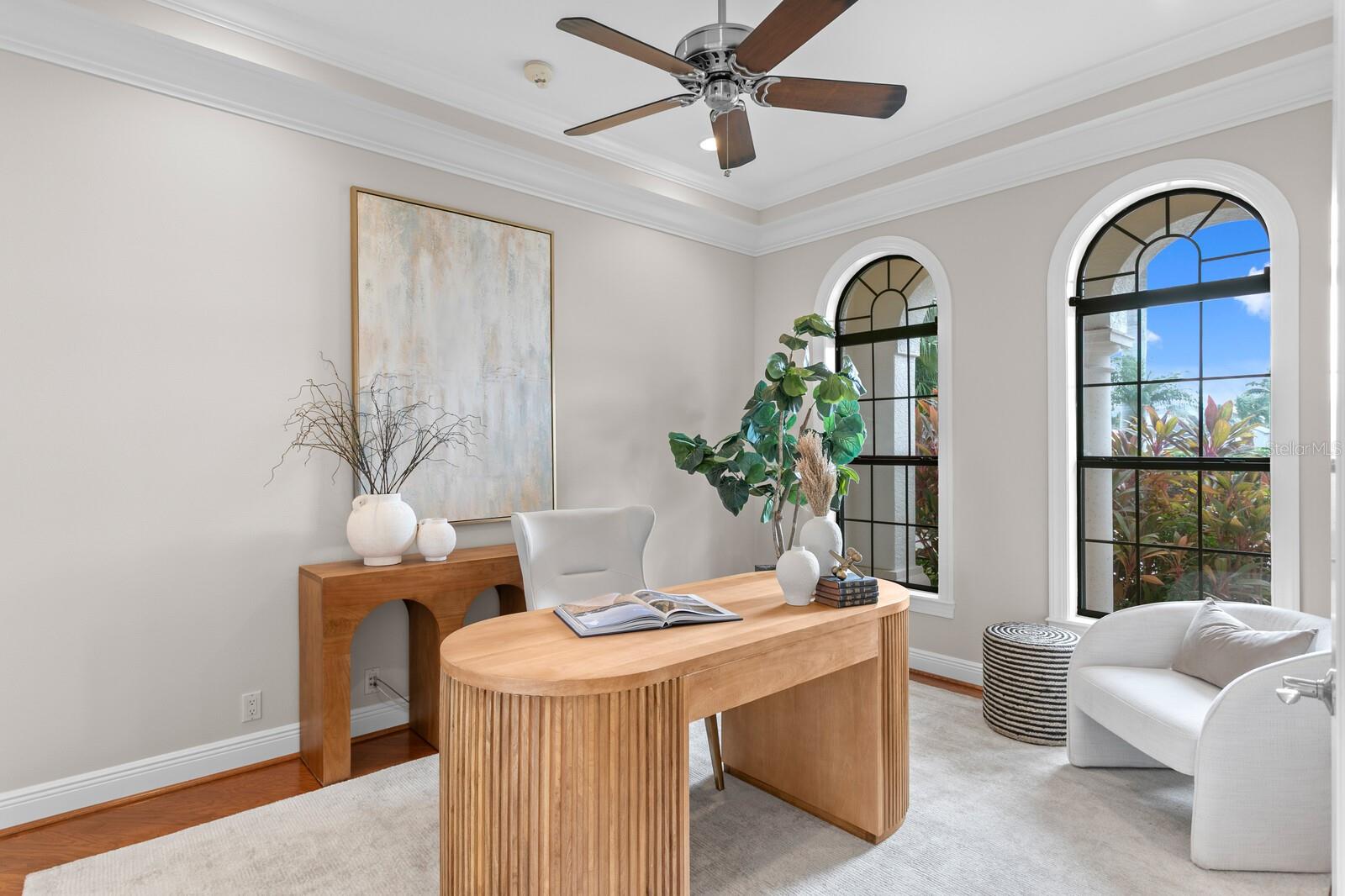 HAWK ISLAND - Residential