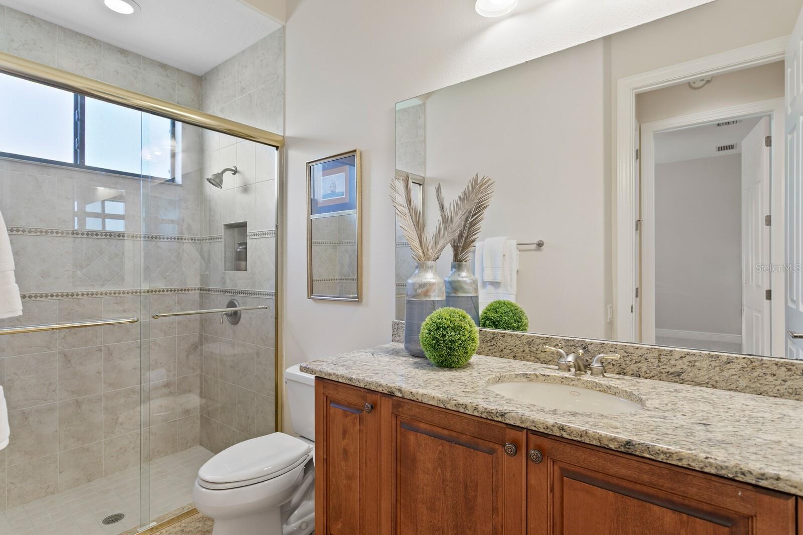 HAWK ISLAND - Residential