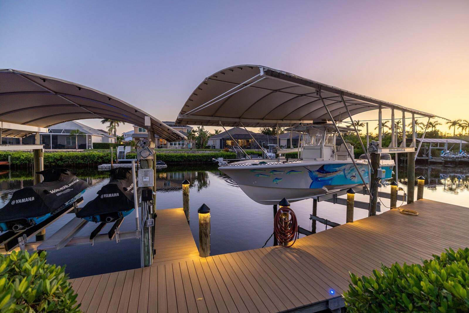 HAWK ISLAND - Residential