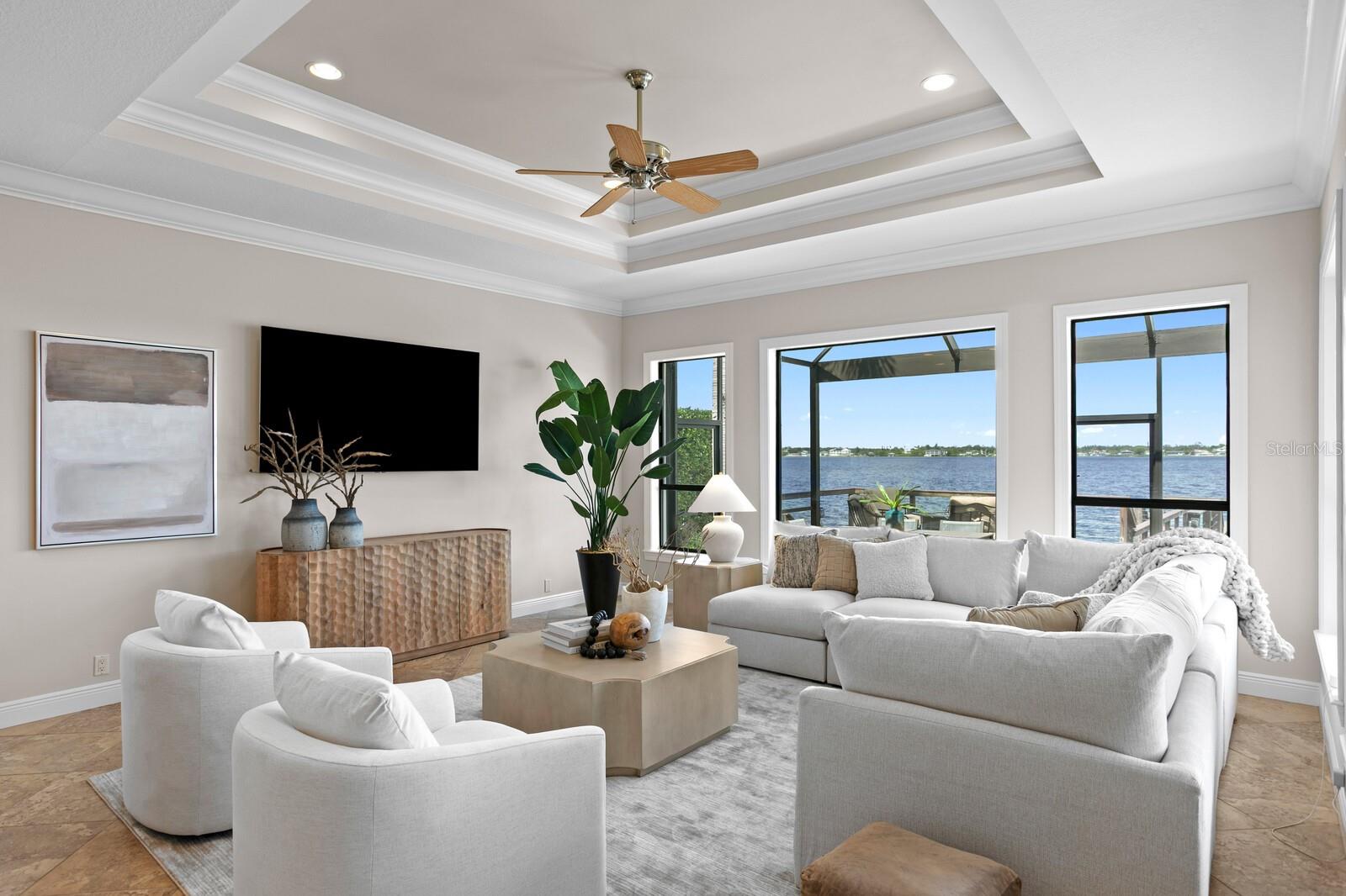 HAWK ISLAND - Residential