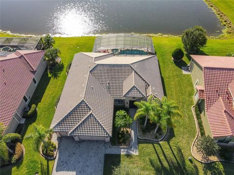 Photo of 664 SAN RAPHAEL STREET, POINCIANA, FL 34759 (MLS # S5080513)