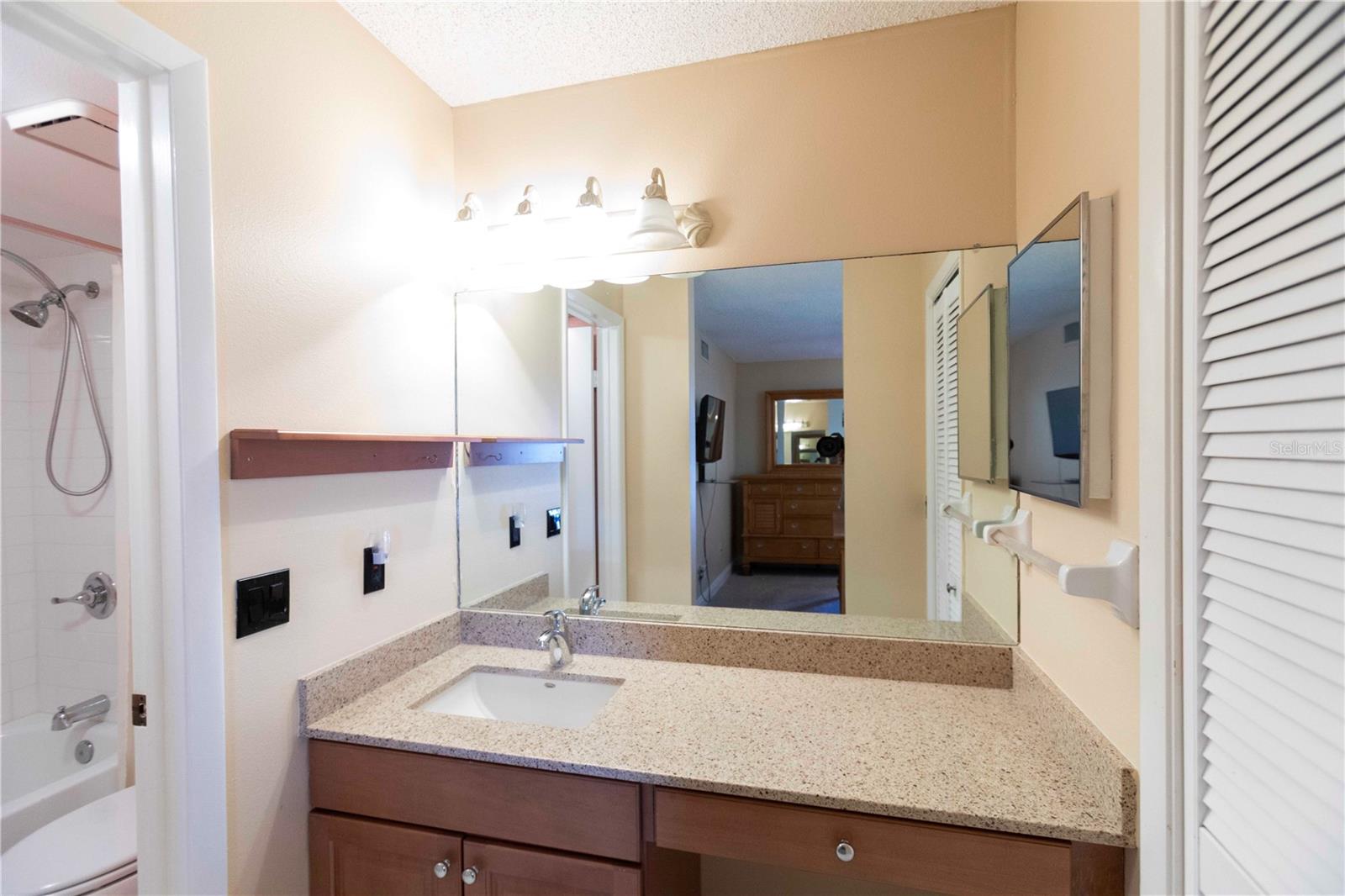 MARINERS WAY AT NEW PORT - Residential