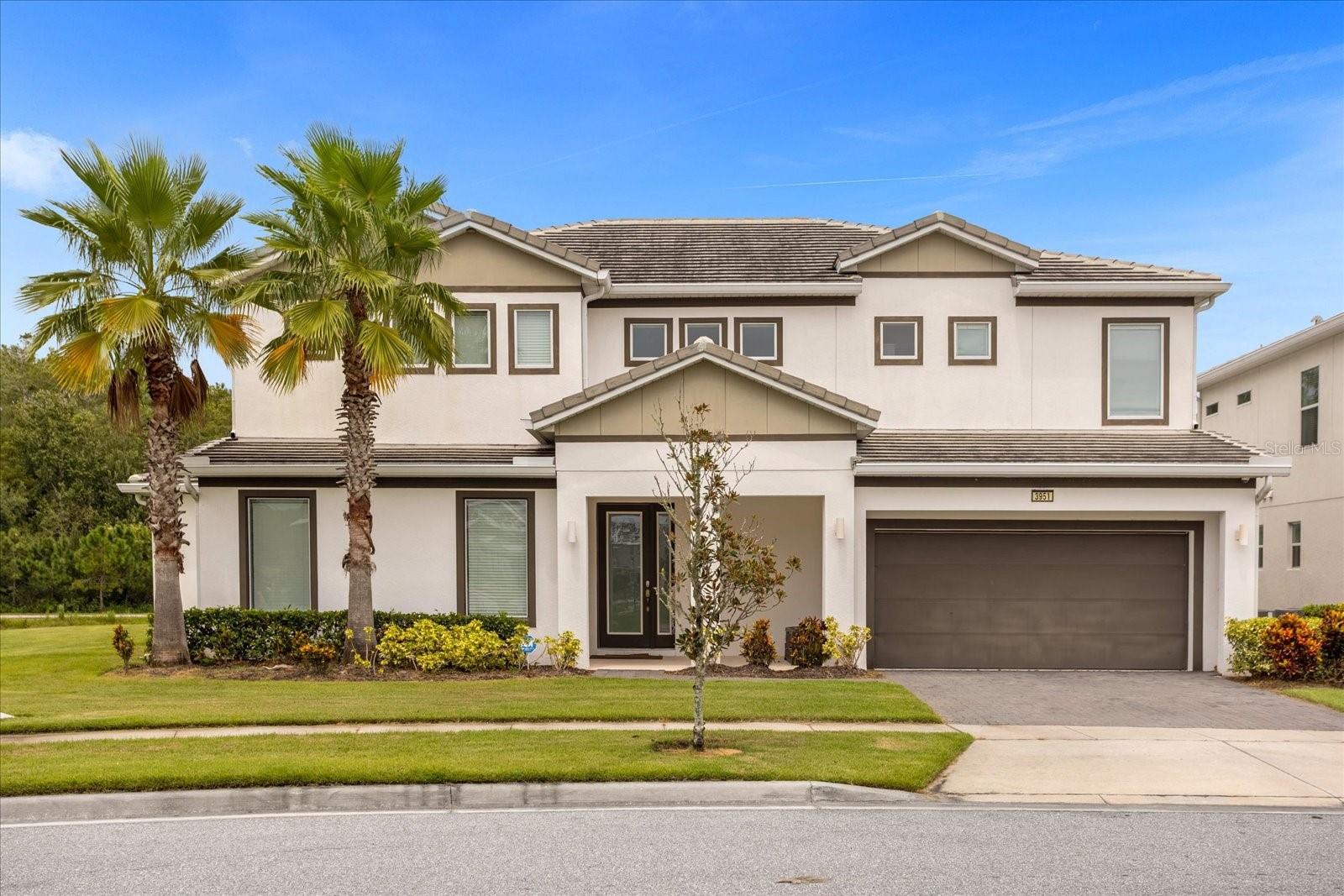3951 OAKVILLE AVENUE