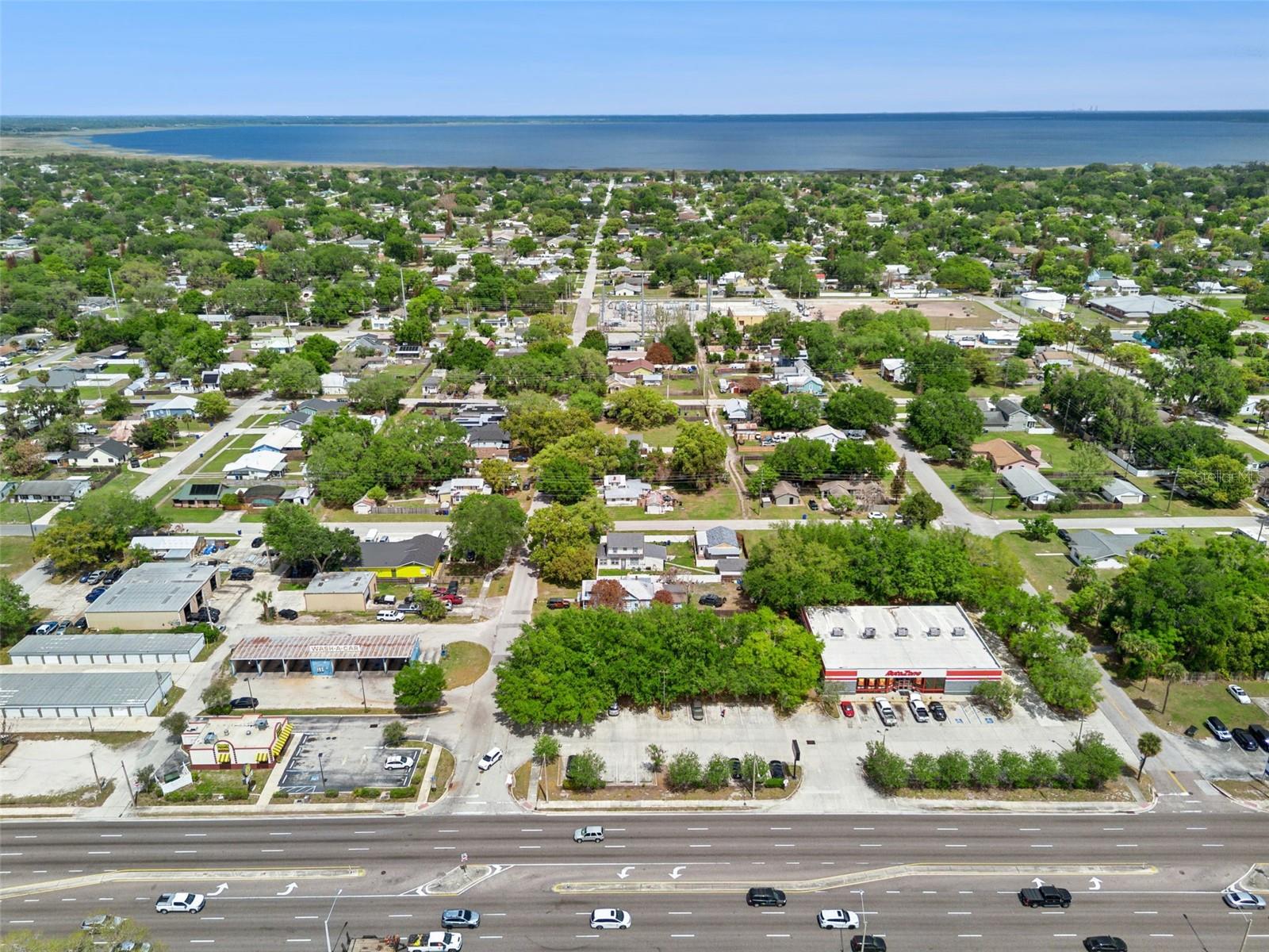 1215 WISCONSIN AVENUE