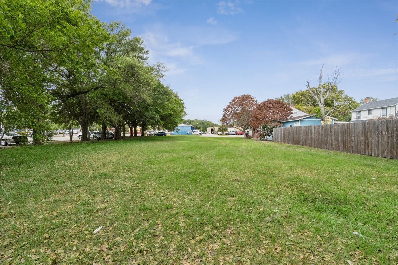 ST CLOUD 2ND TOWN OF - Land