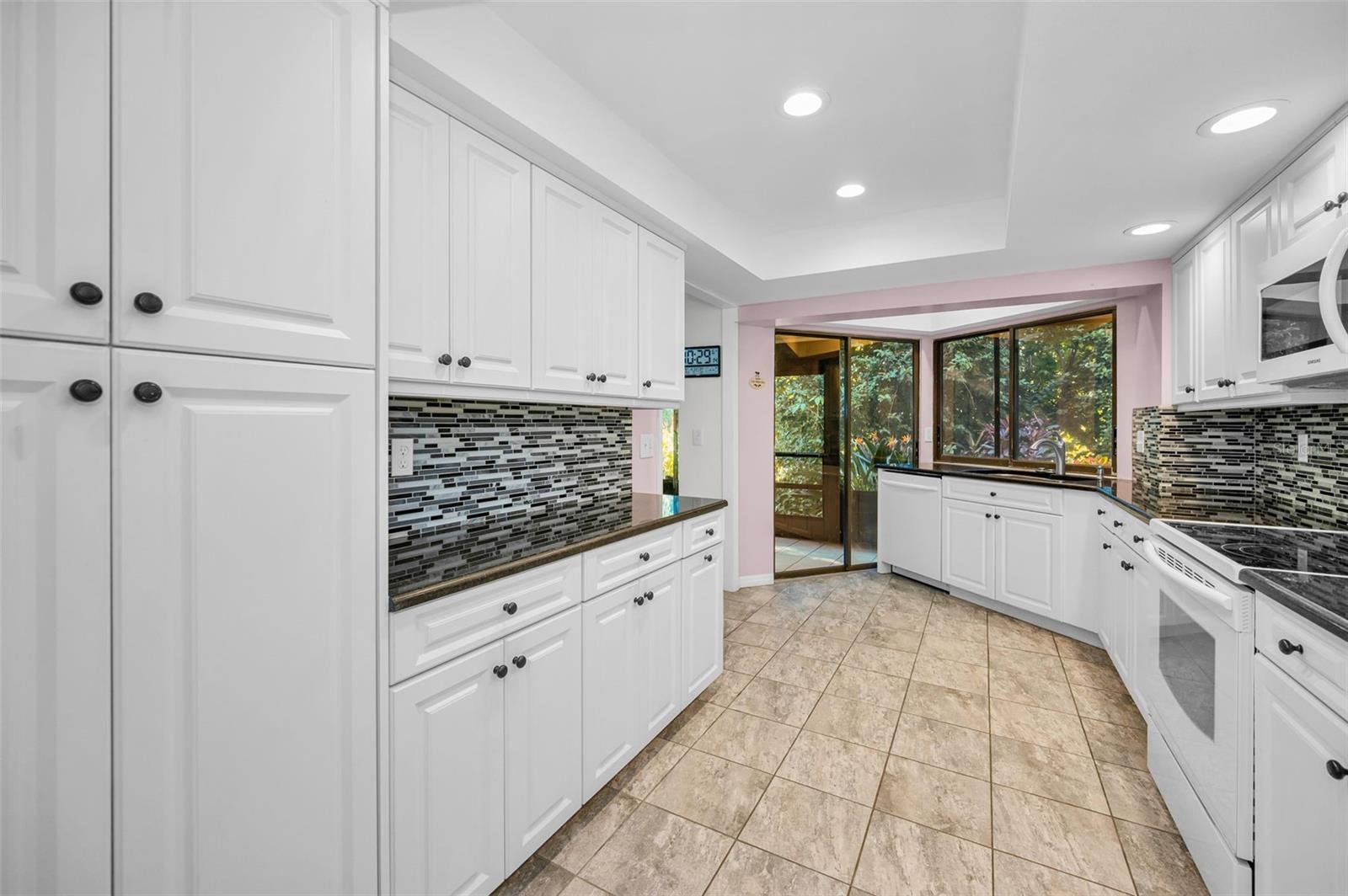 COUNTRYBROOK CONDO - Residential