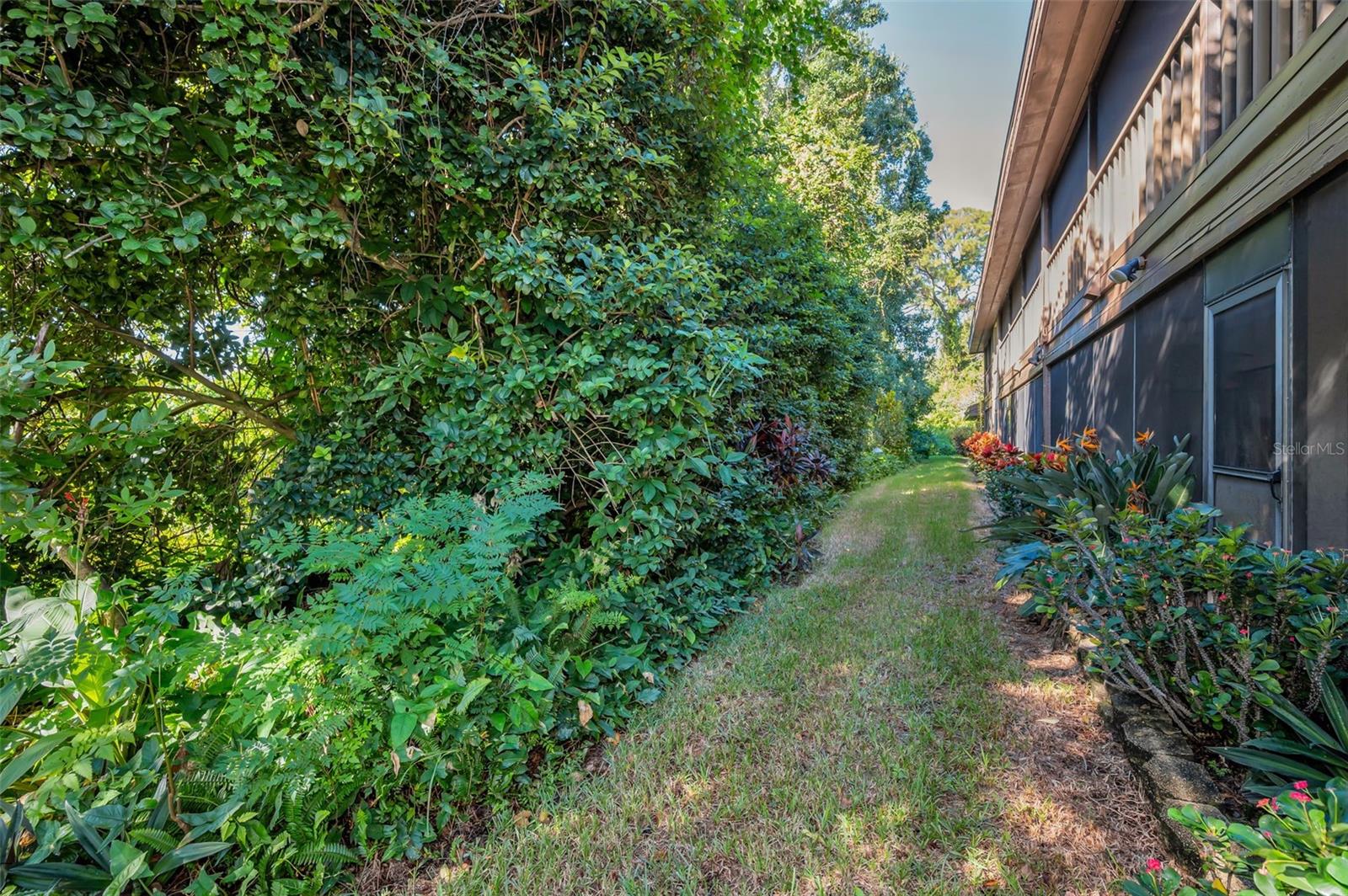 COUNTRYBROOK CONDO - Residential