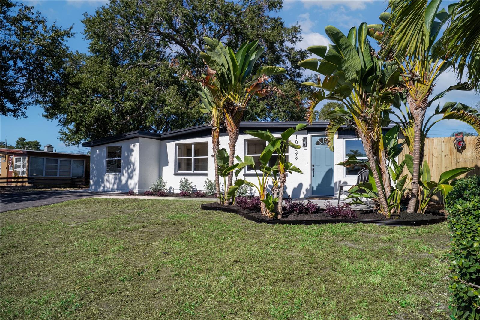 SEMINOLE GARDENS - Residential