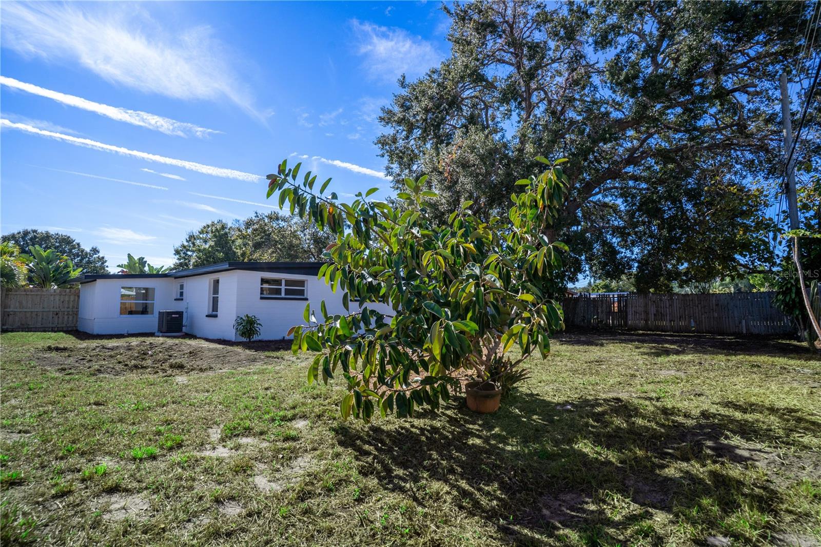 SEMINOLE GARDENS - Residential