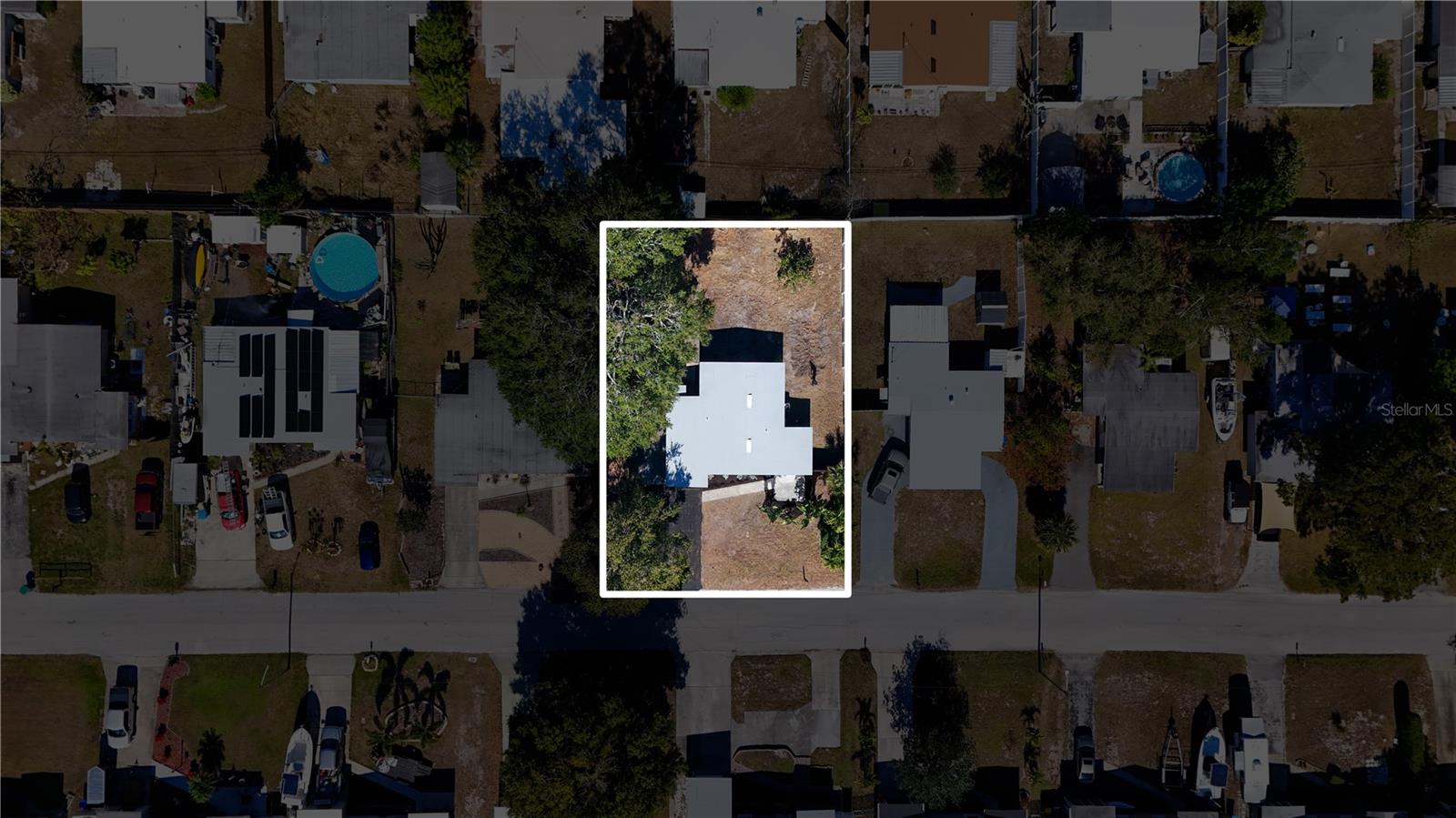 SEMINOLE GARDENS - Residential