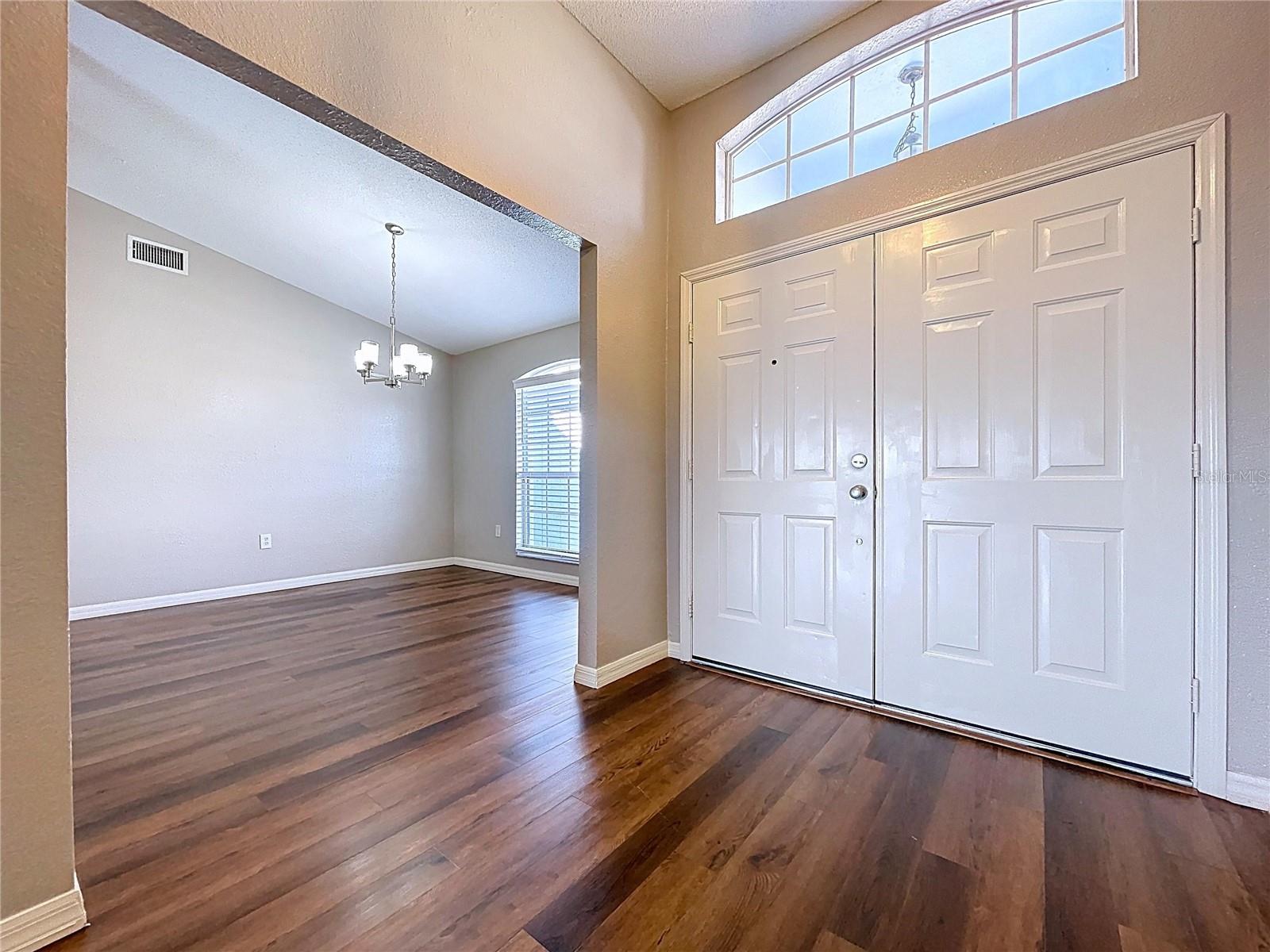 SAVANNA POINTE - Residential