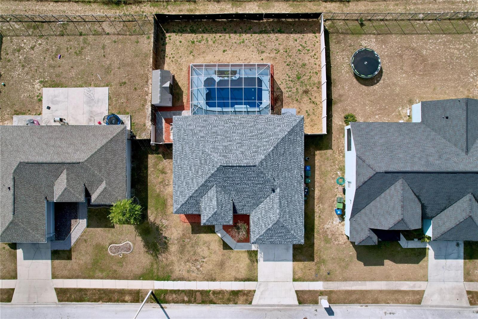 SAVANNA POINTE - Residential