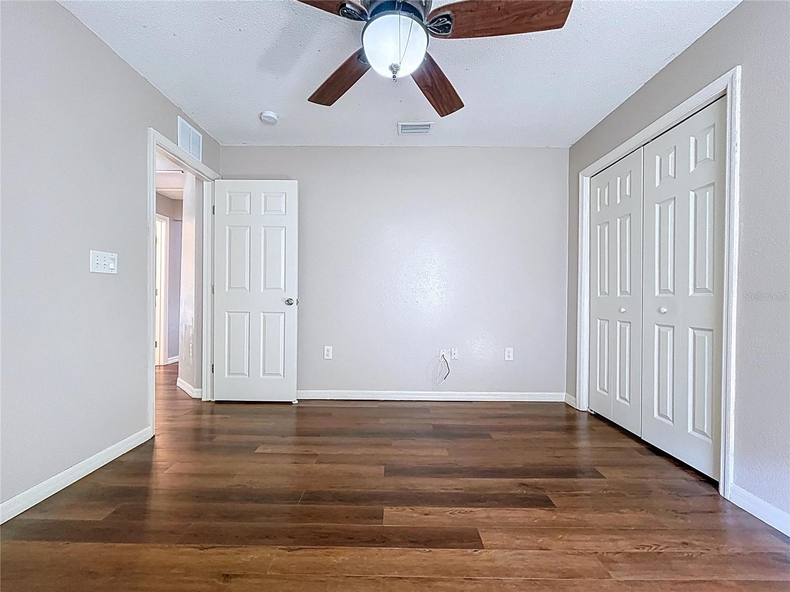 SAVANNA POINTE - Residential