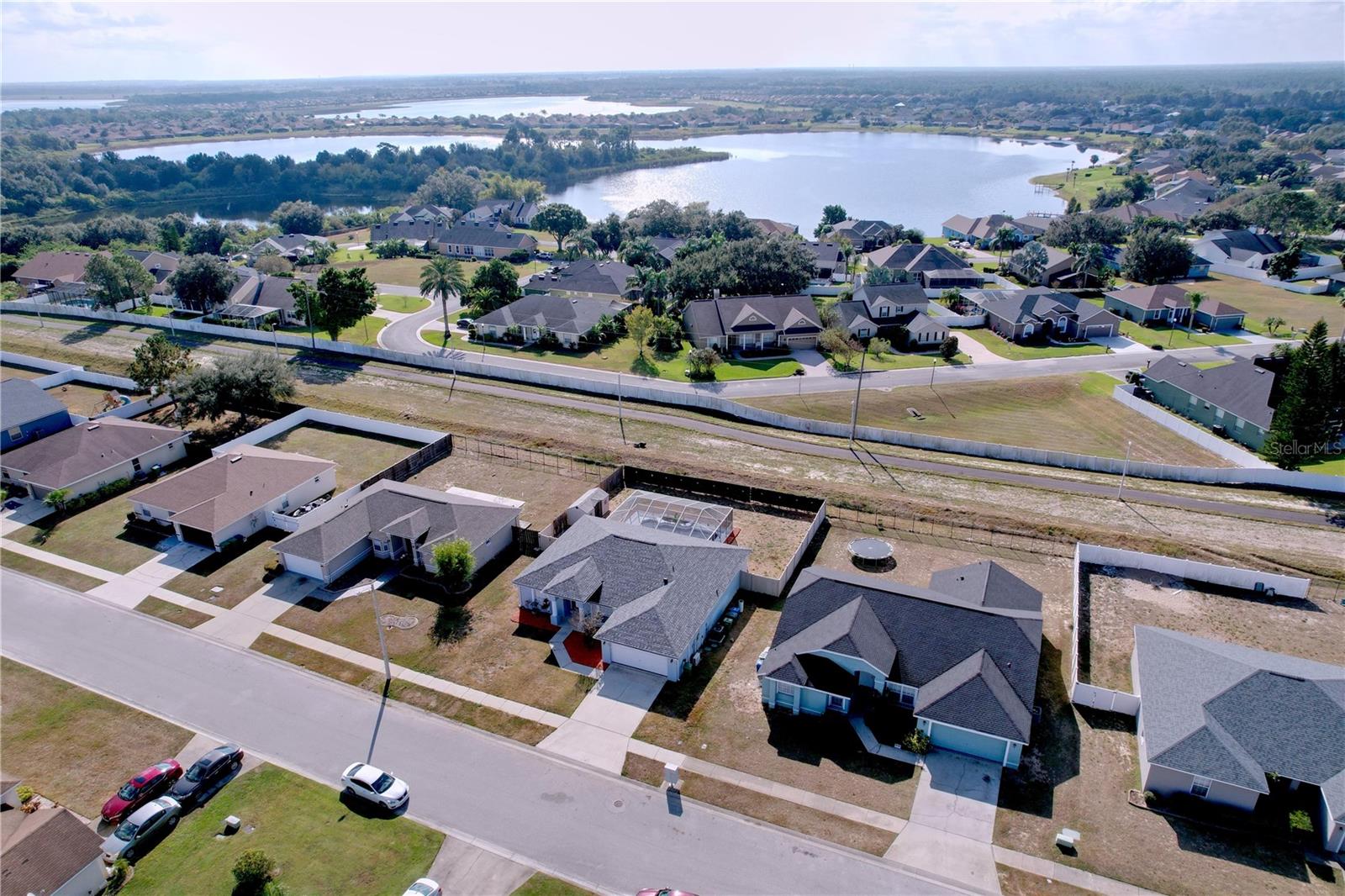 SAVANNA POINTE - Residential