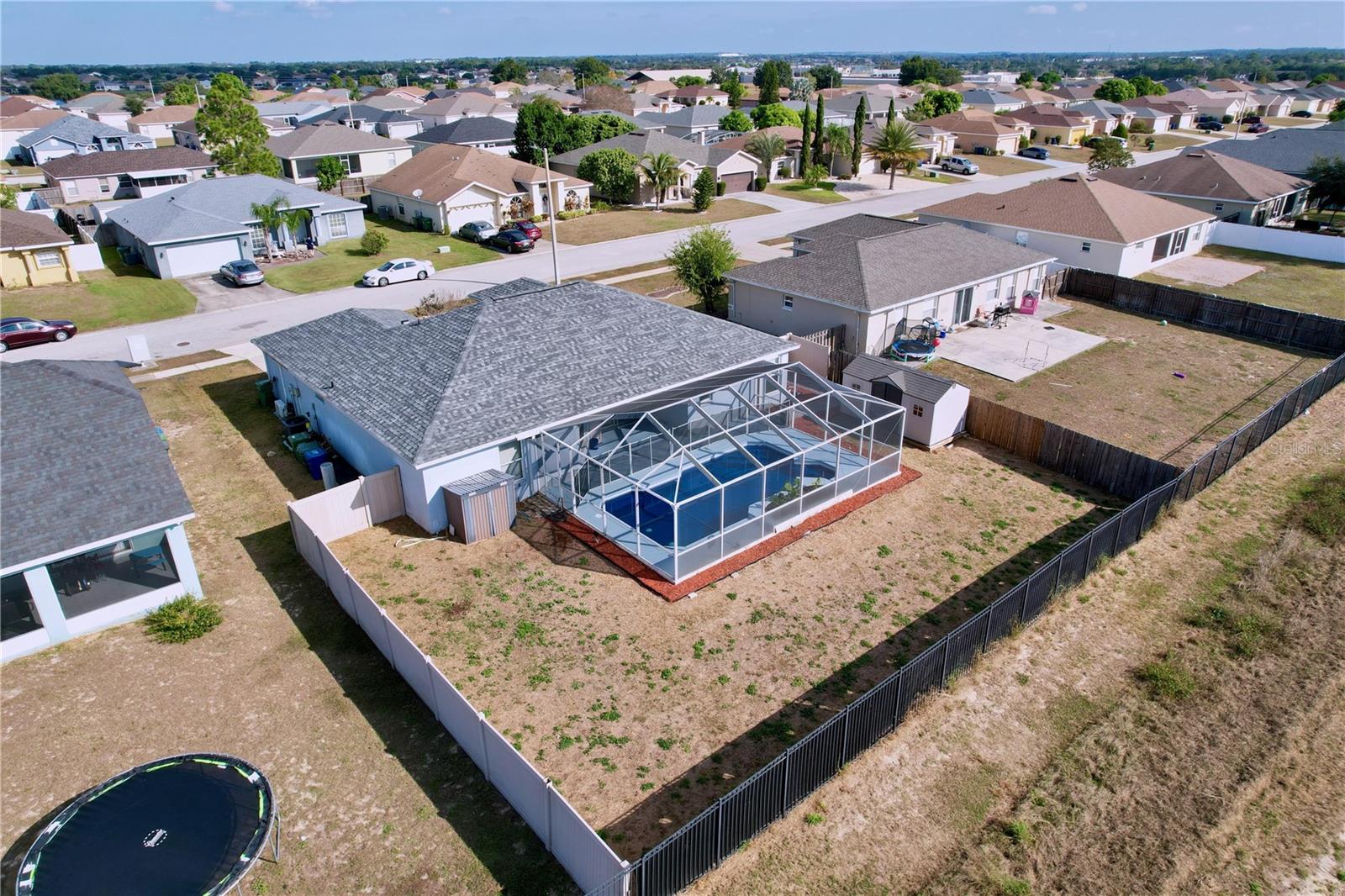 SAVANNA POINTE - Residential