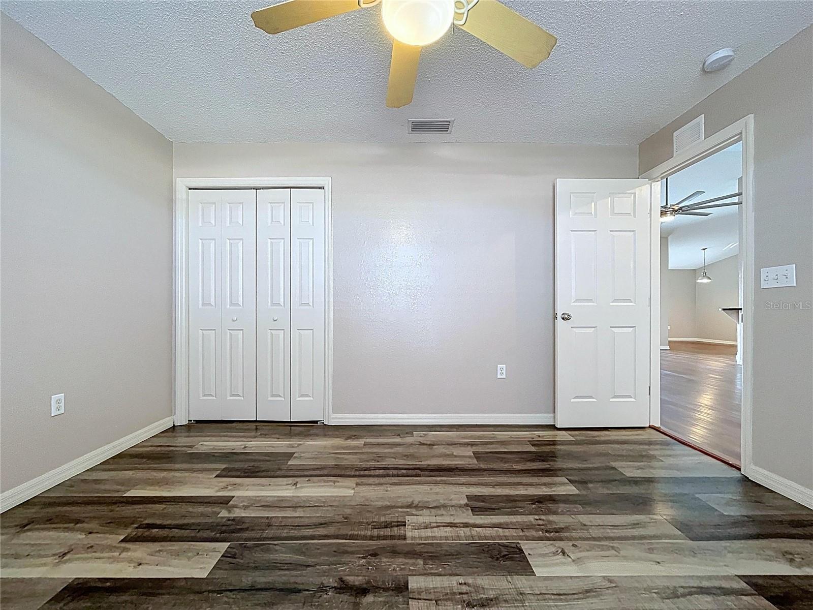 SAVANNA POINTE - Residential