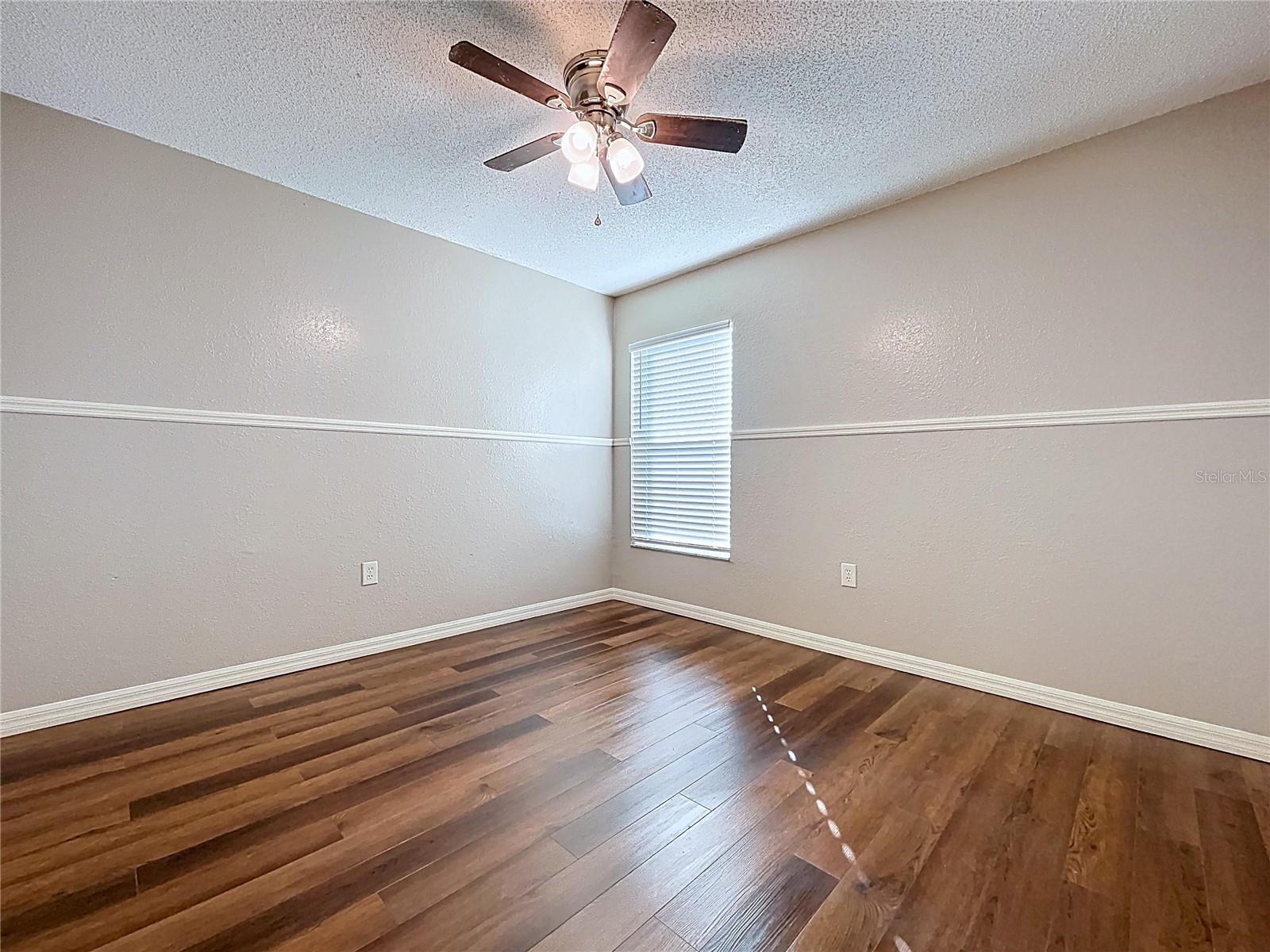 SAVANNA POINTE - Residential