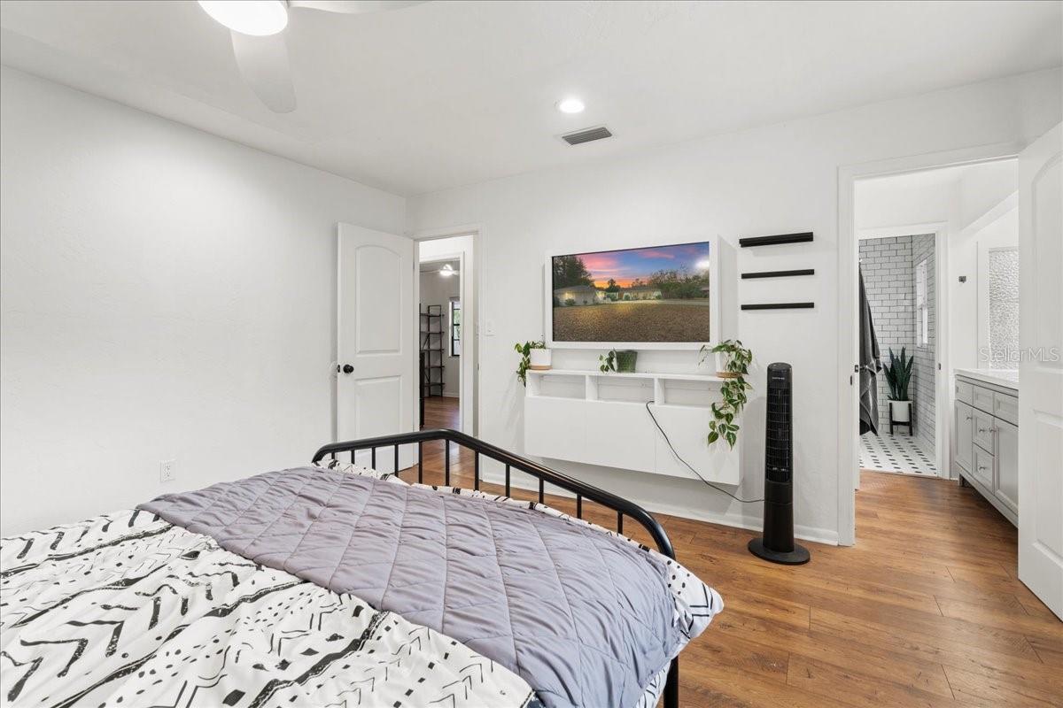 HAMILTON HEIGHTS - Residential