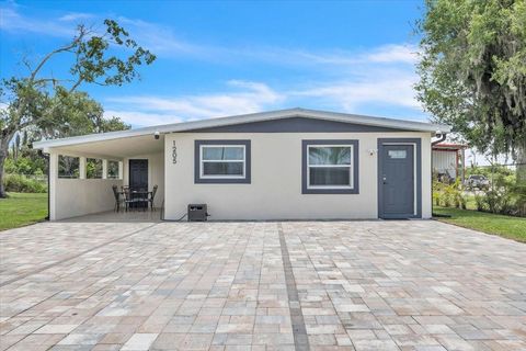 Photo of 1205 SW Hibiscus Drive, Arcadia, FL 34266 (MLS # C7526540)