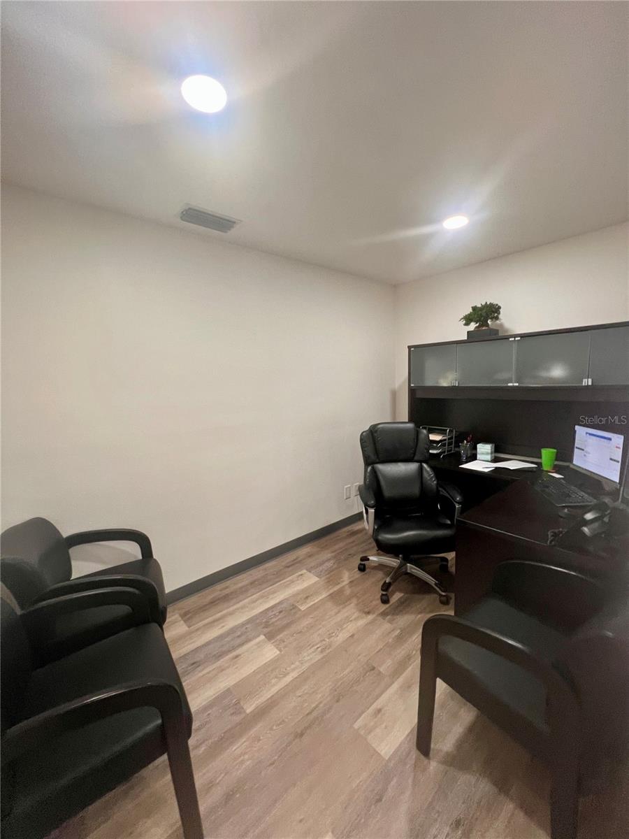 ALOMA BUS CENTER - Commercial Sale