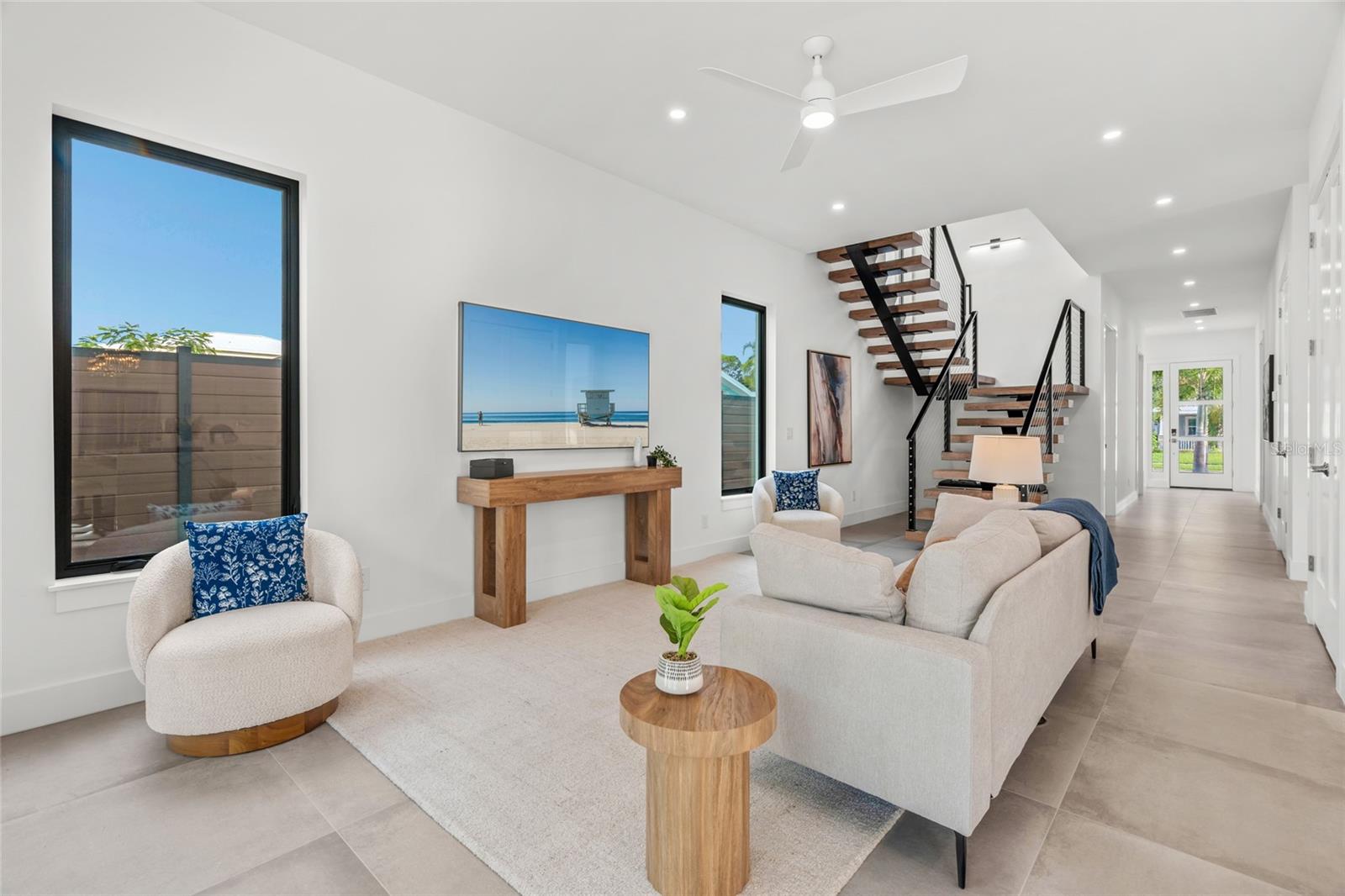 LA LINDA TERRACE - Residential